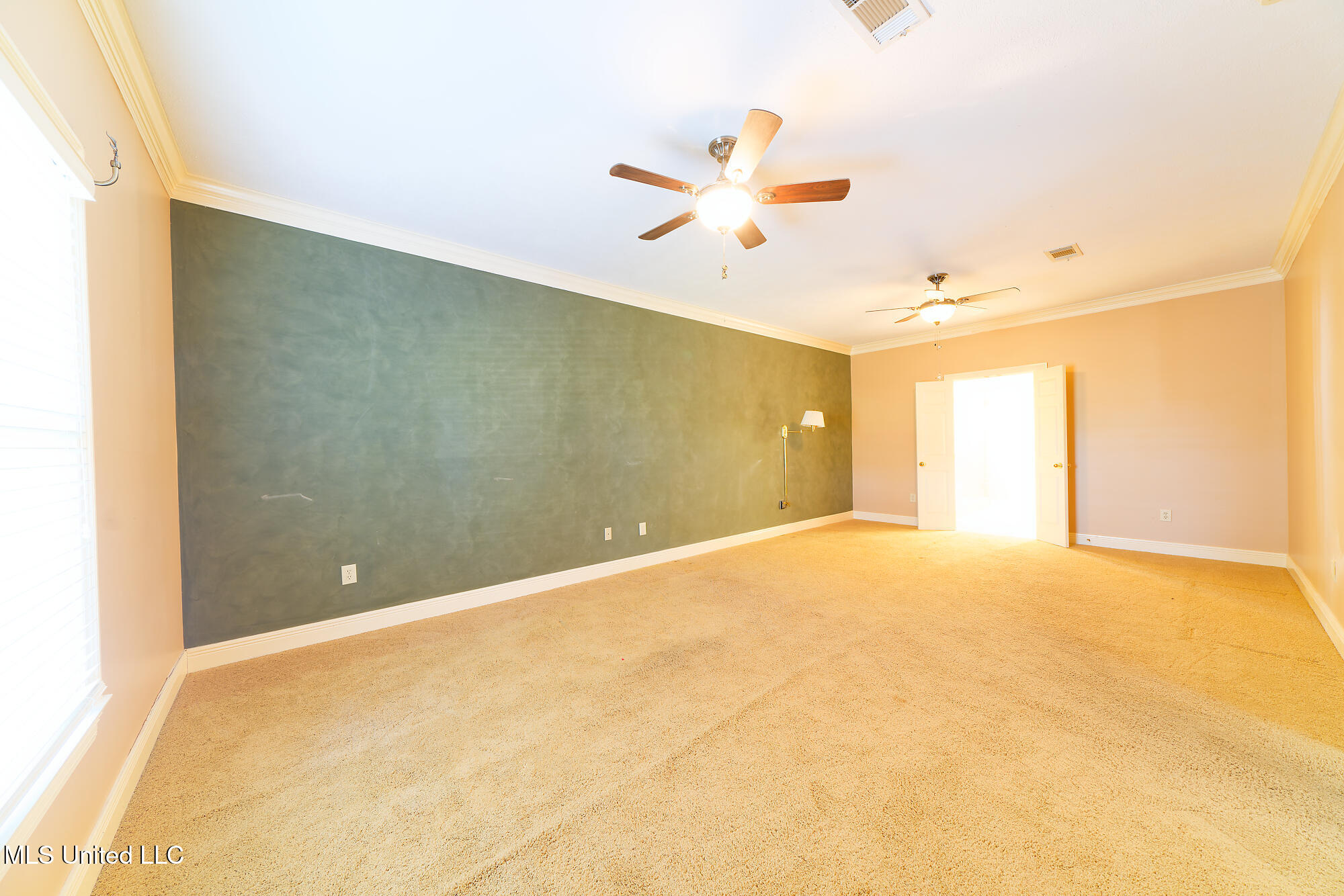 902 Oak Trail Property Photo 13