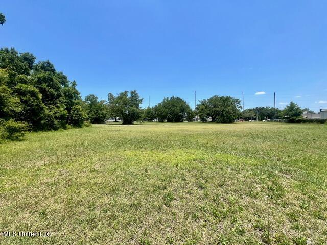 1851 Pass Road Property Photo 4