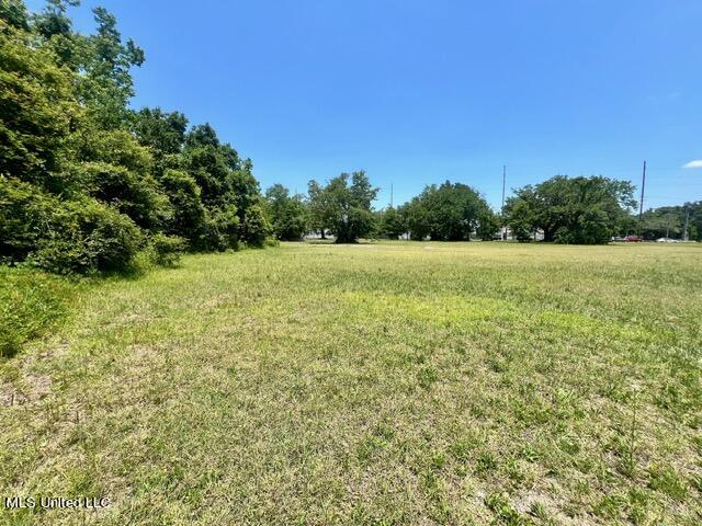 1851 Pass Road Property Photo 7