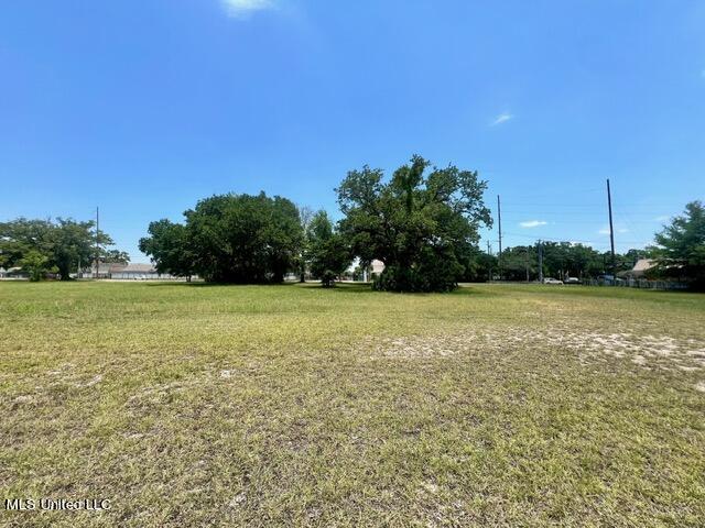 1851 Pass Road Property Photo 11