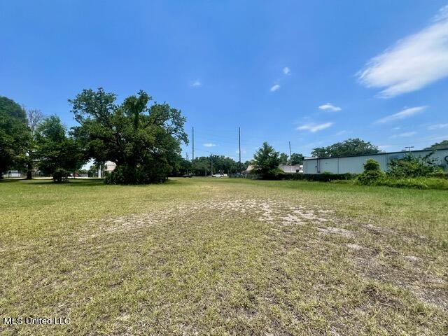 1851 Pass Road Property Photo 12