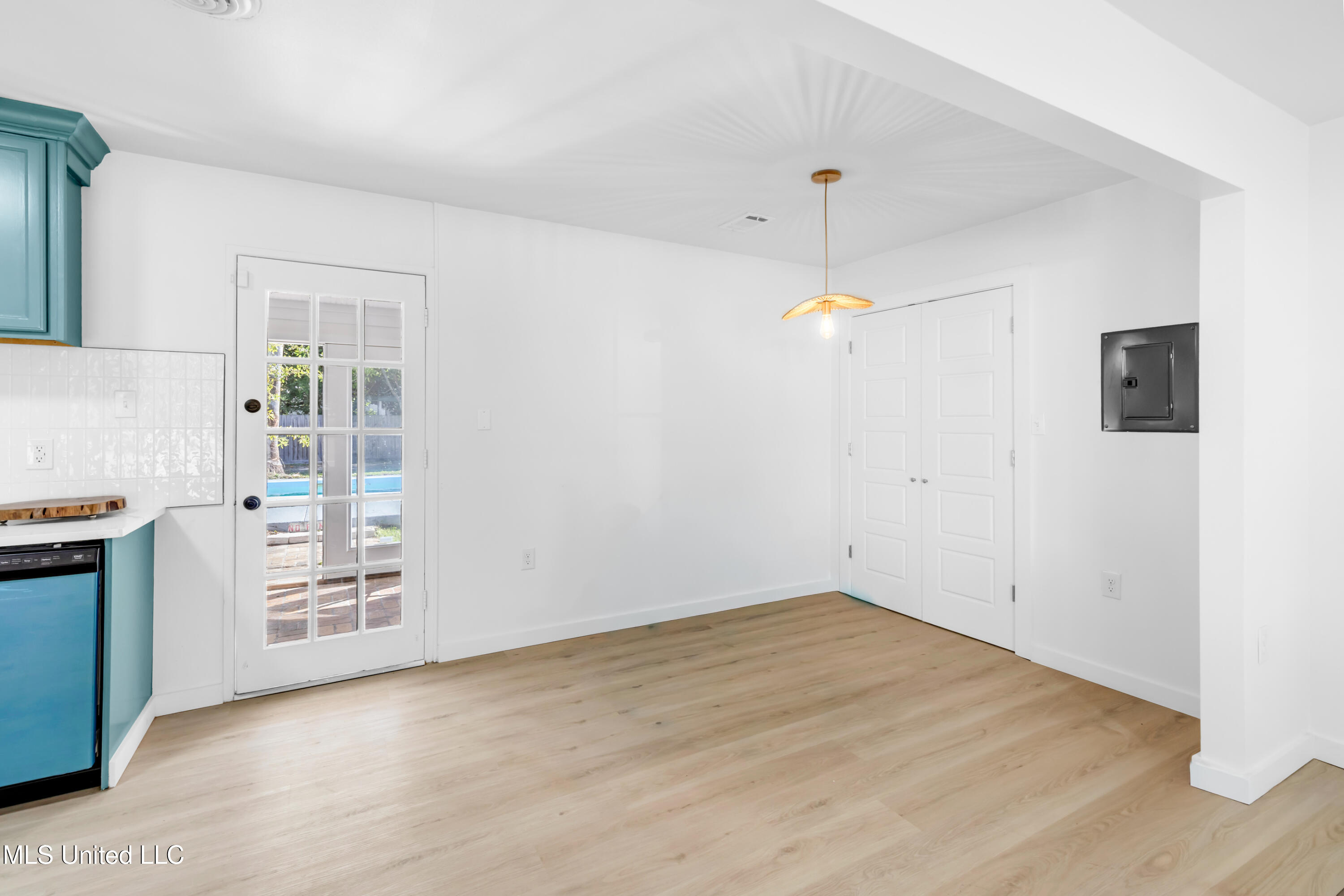 244 Beeman Drive Property Photo 9