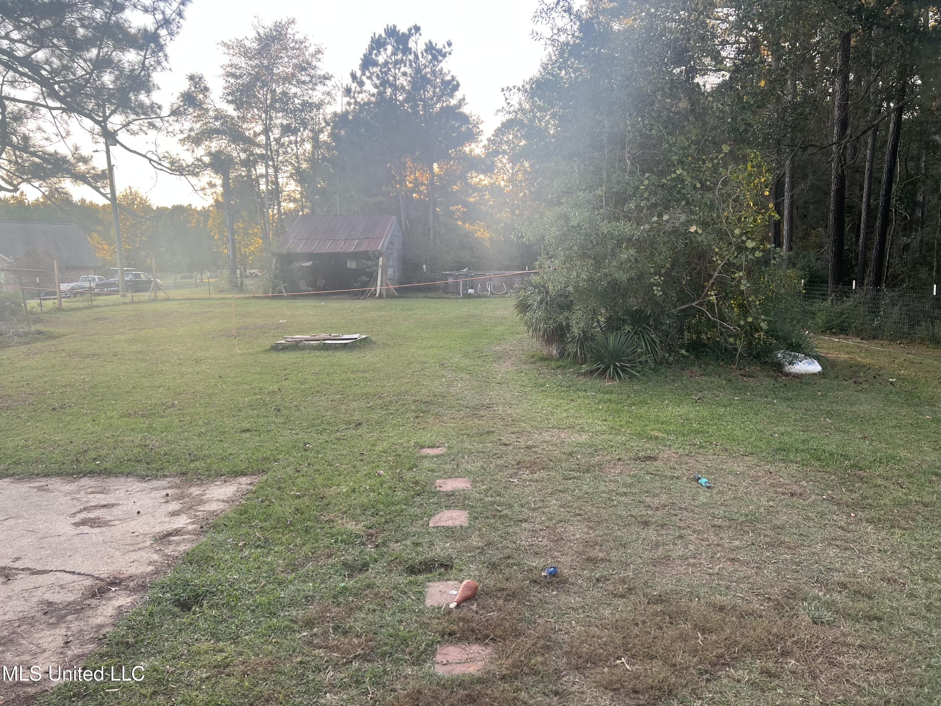 197 Halbert Thames Road Property Photo 11