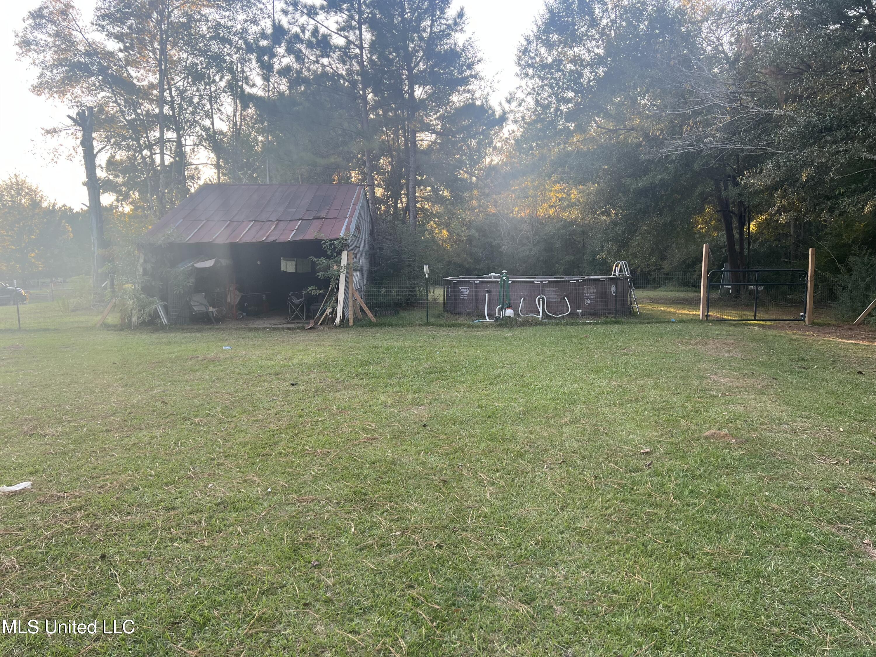 197 Halbert Thames Road Property Photo 13