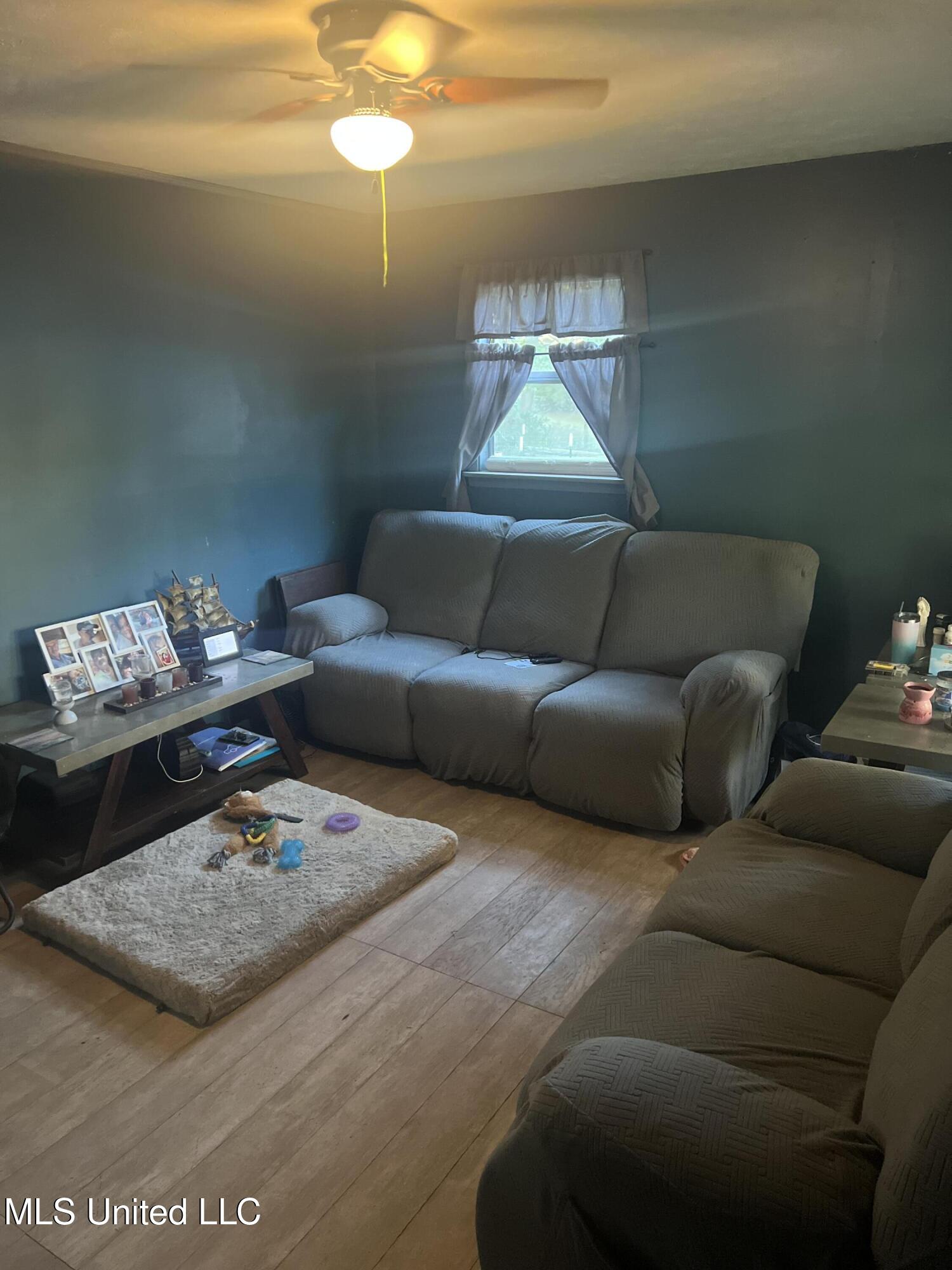 197 Halbert Thames Road Property Photo 22