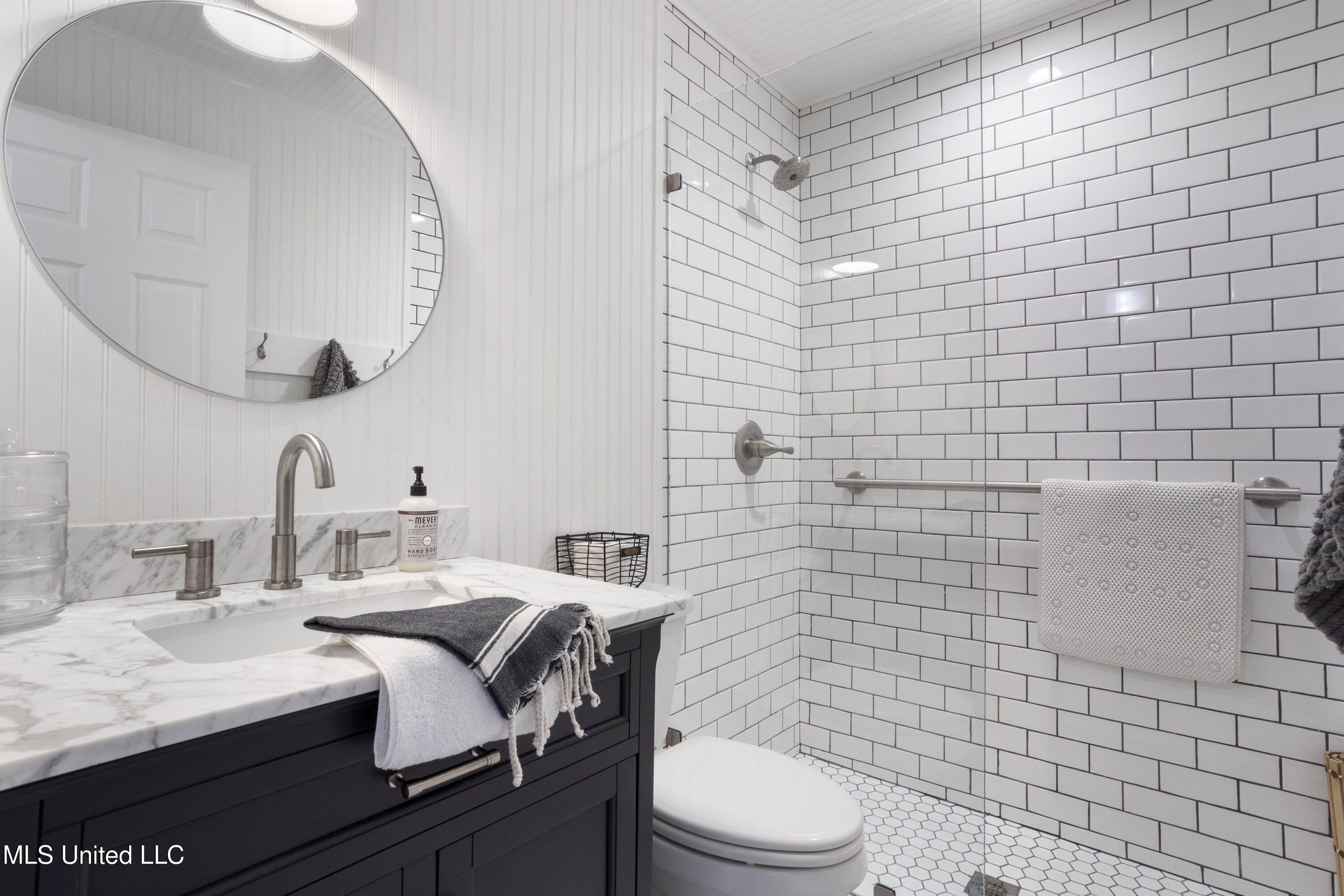 11046 New York Street Property Photo 27