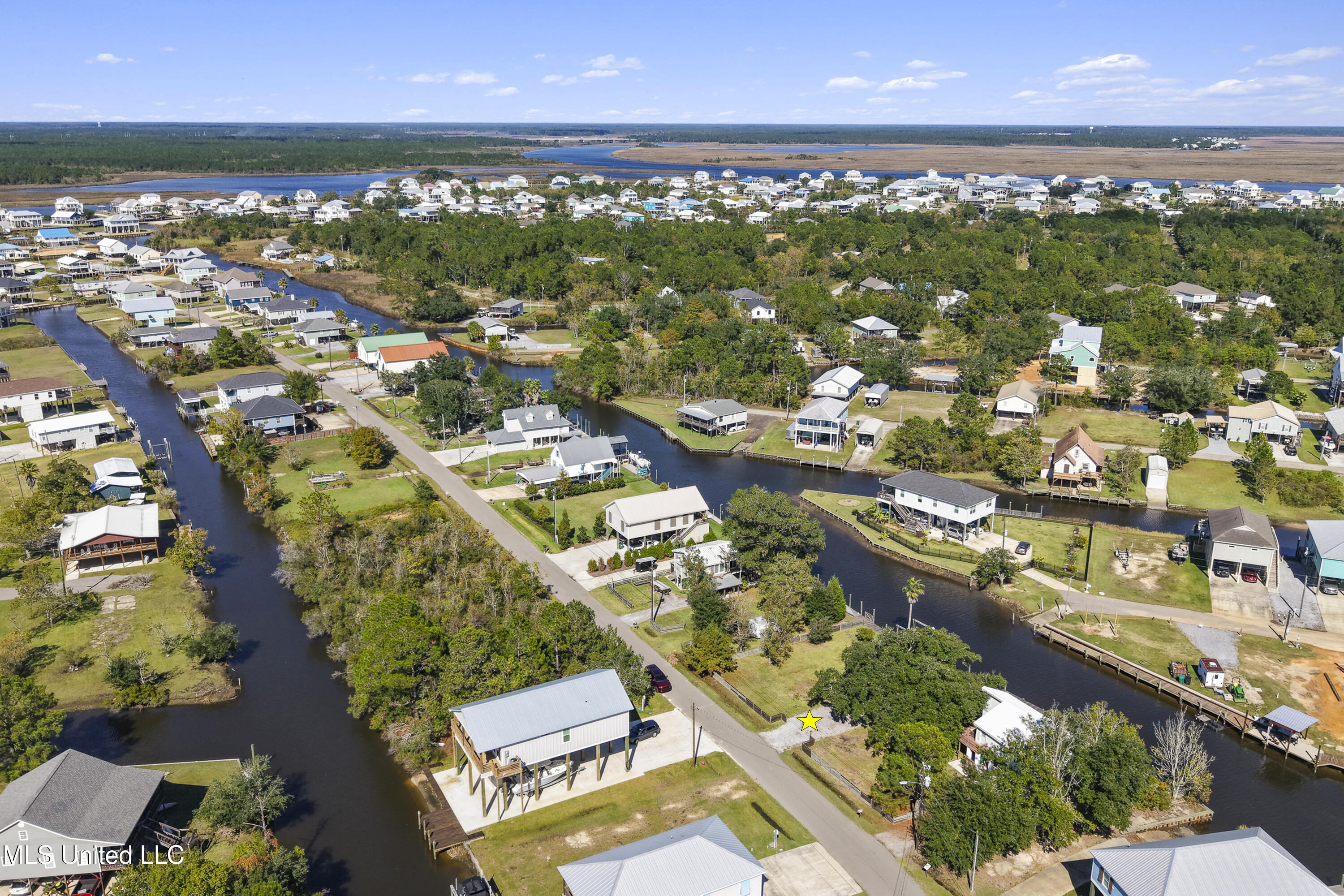 11046 New York Street Property Photo 34