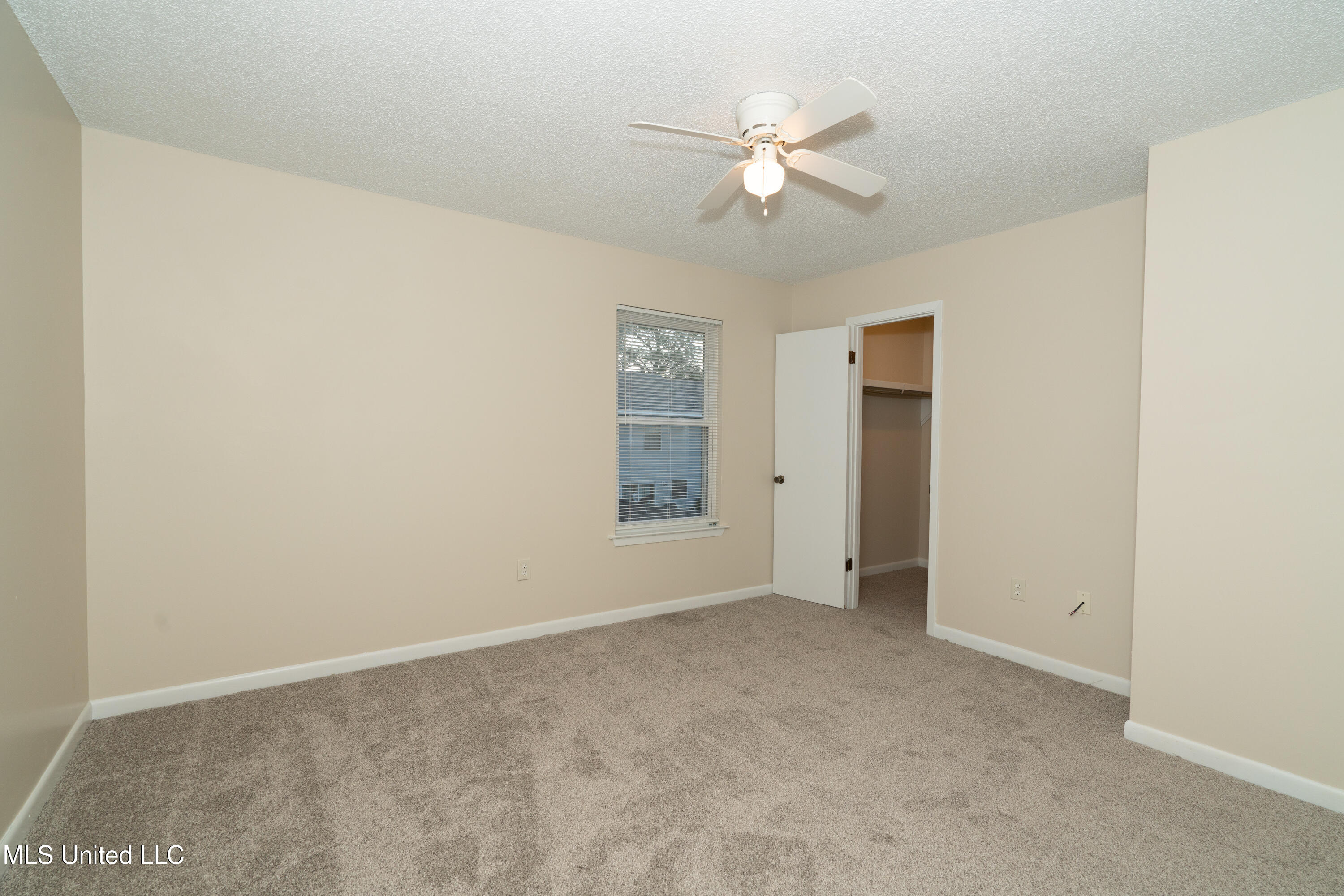 20111 Daugherty Road Property Photo 18