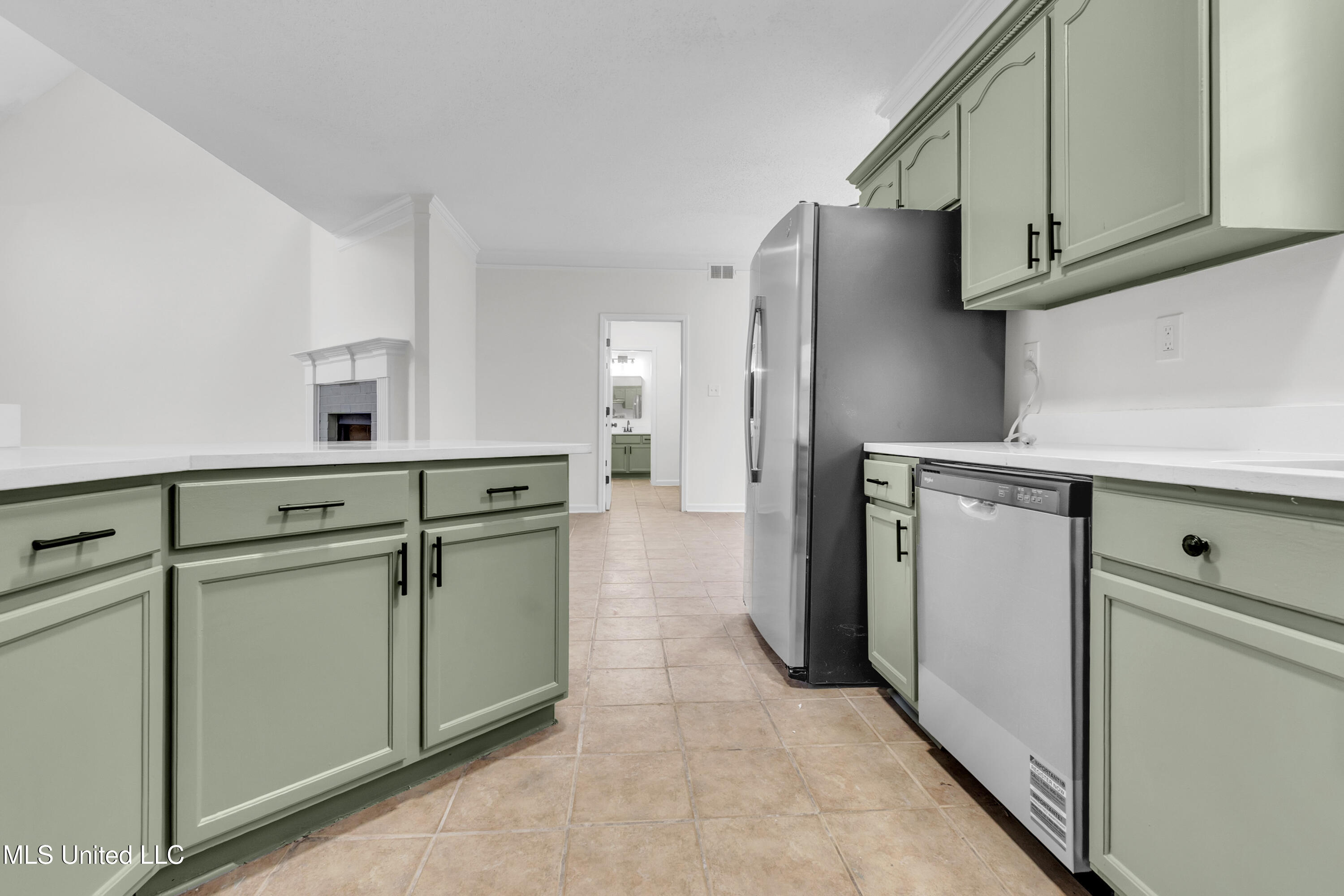 959 Scotch Pine Cove Property Photo 12