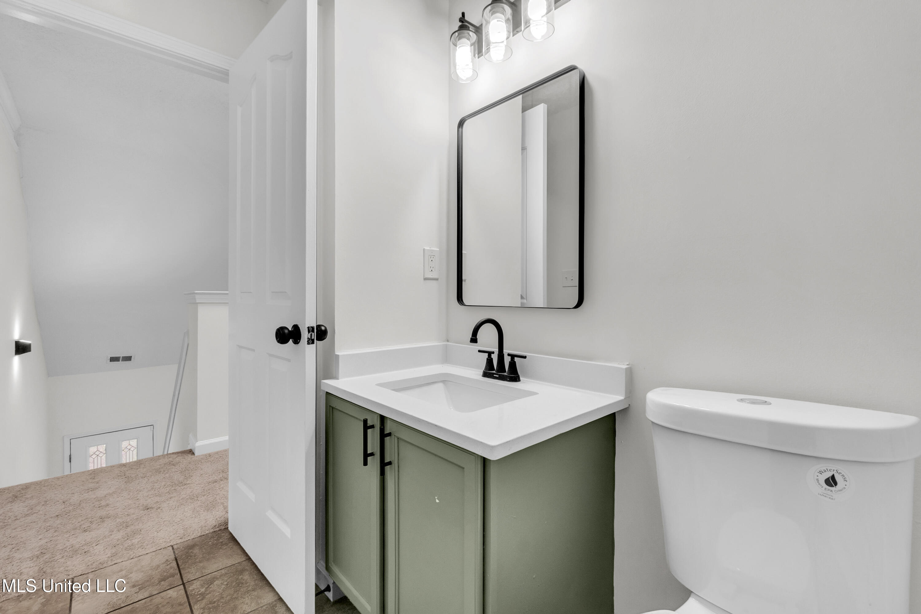 959 Scotch Pine Cove Property Photo 27