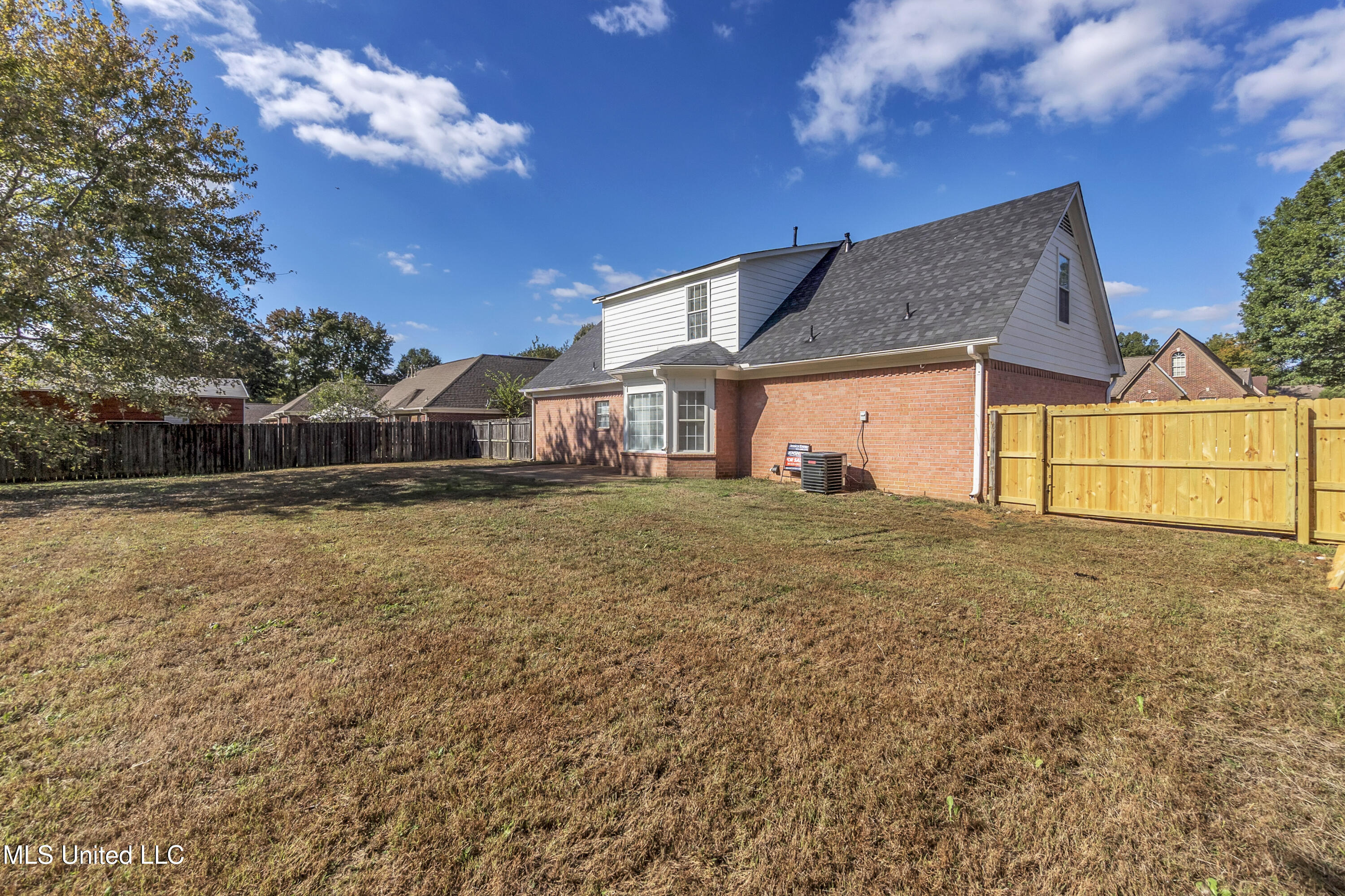 959 Scotch Pine Cove Property Photo 34