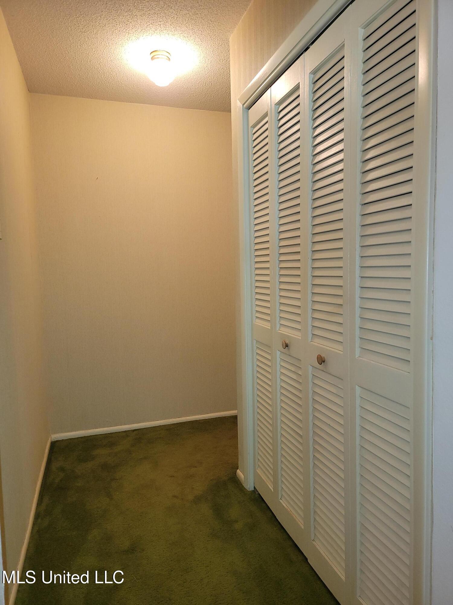 3954 River Pine Drive Property Photo 20