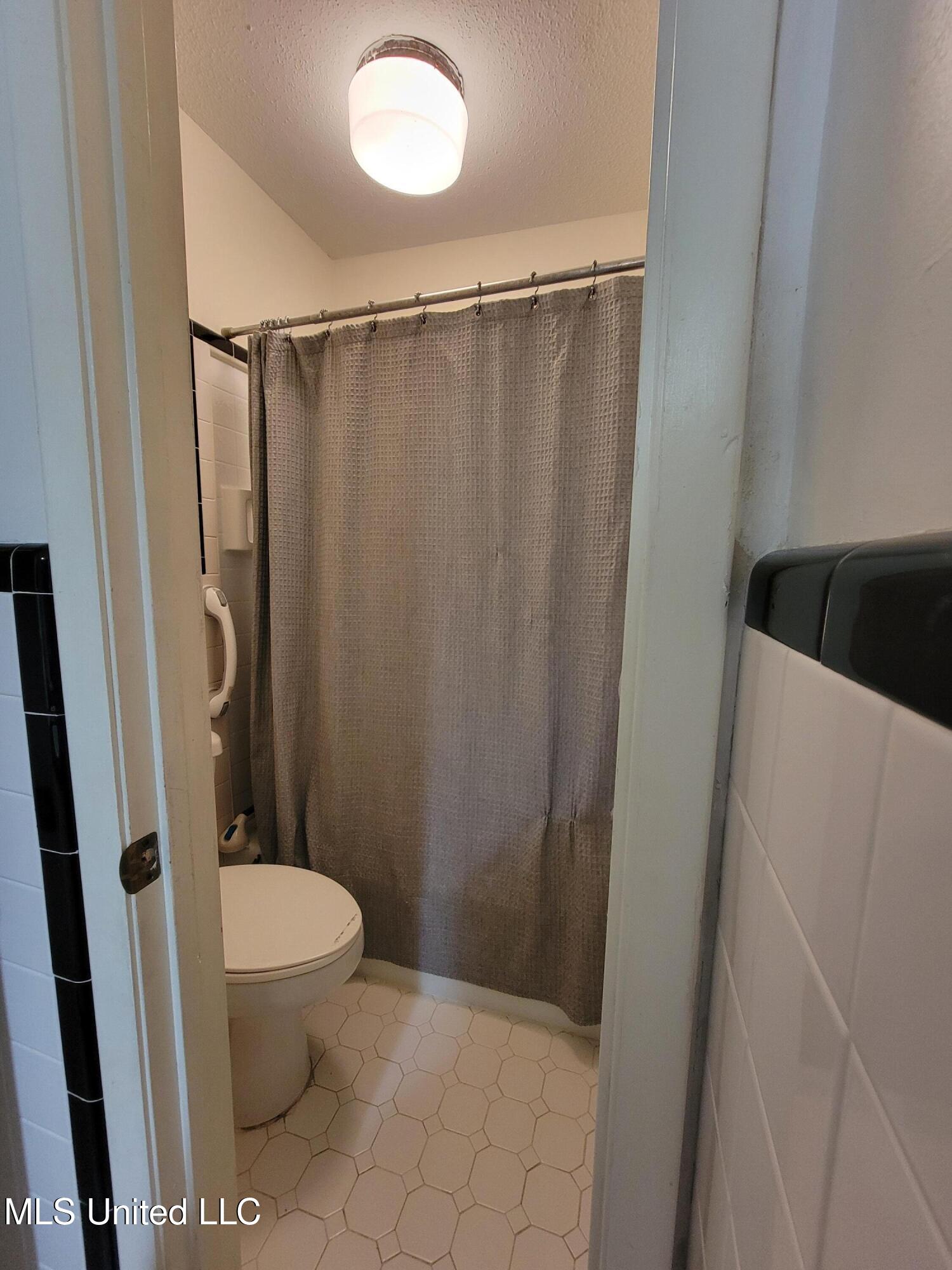 3954 River Pine Drive Property Photo 22