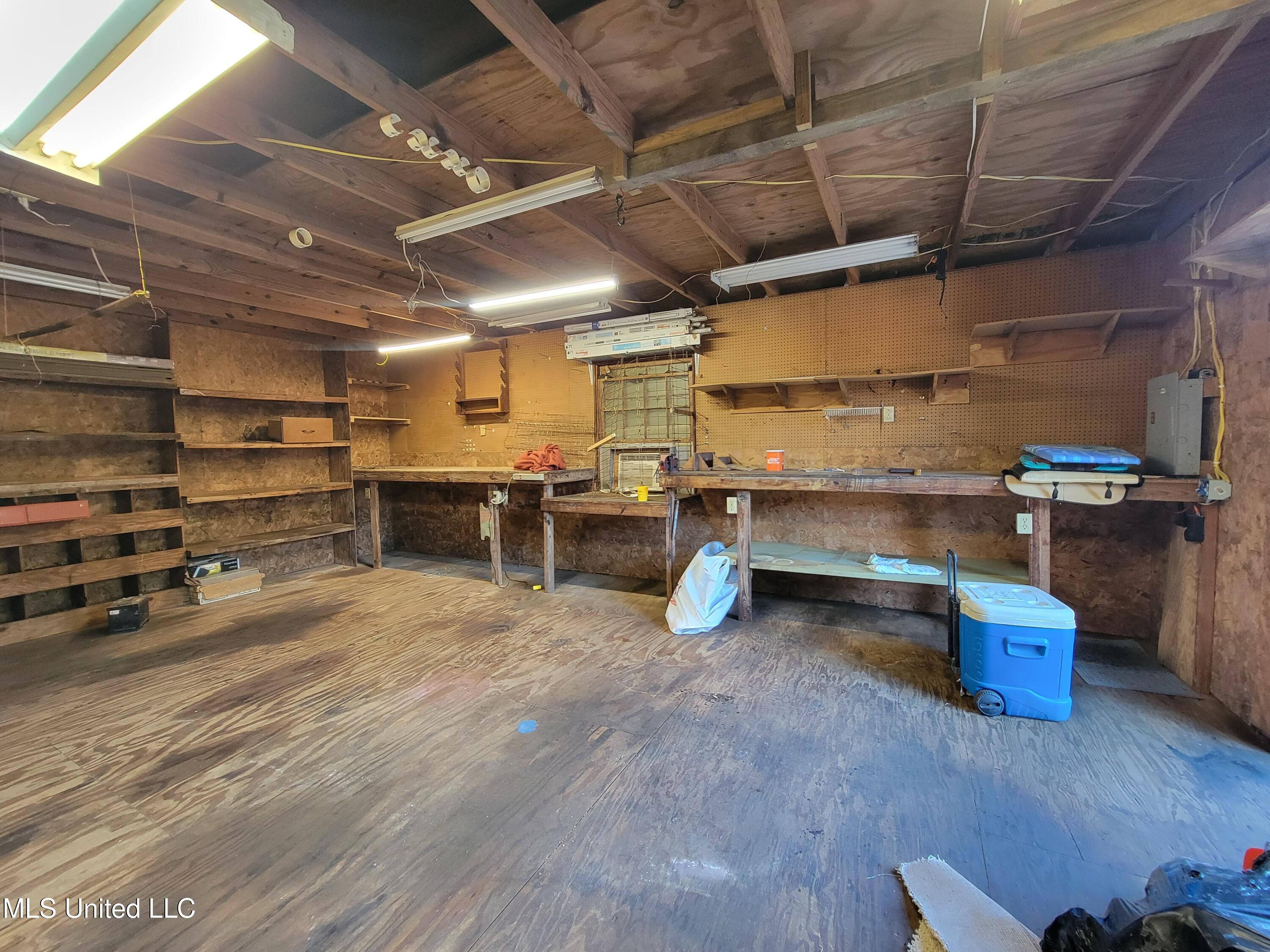 3954 River Pine Drive Property Photo 34