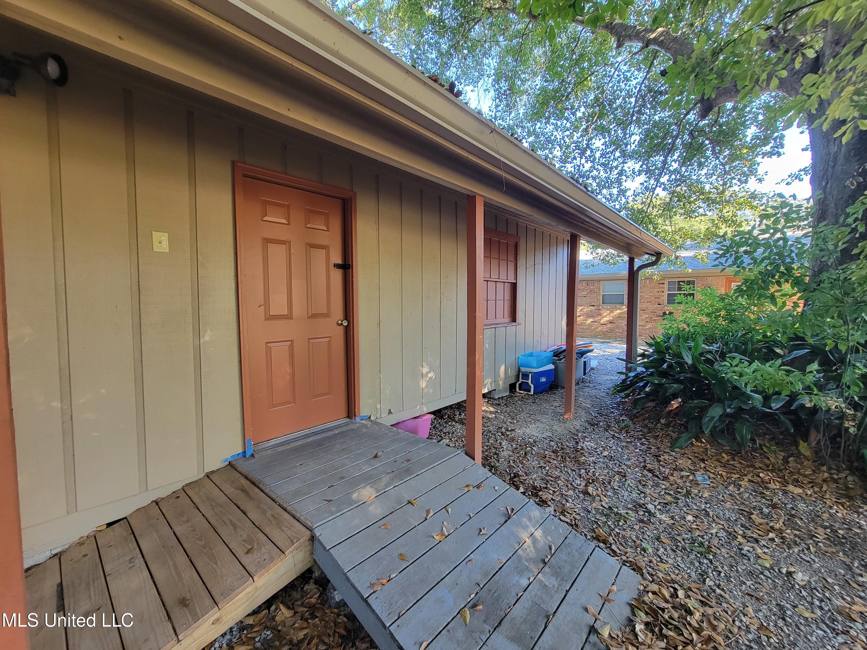 3954 River Pine Drive Property Photo 39