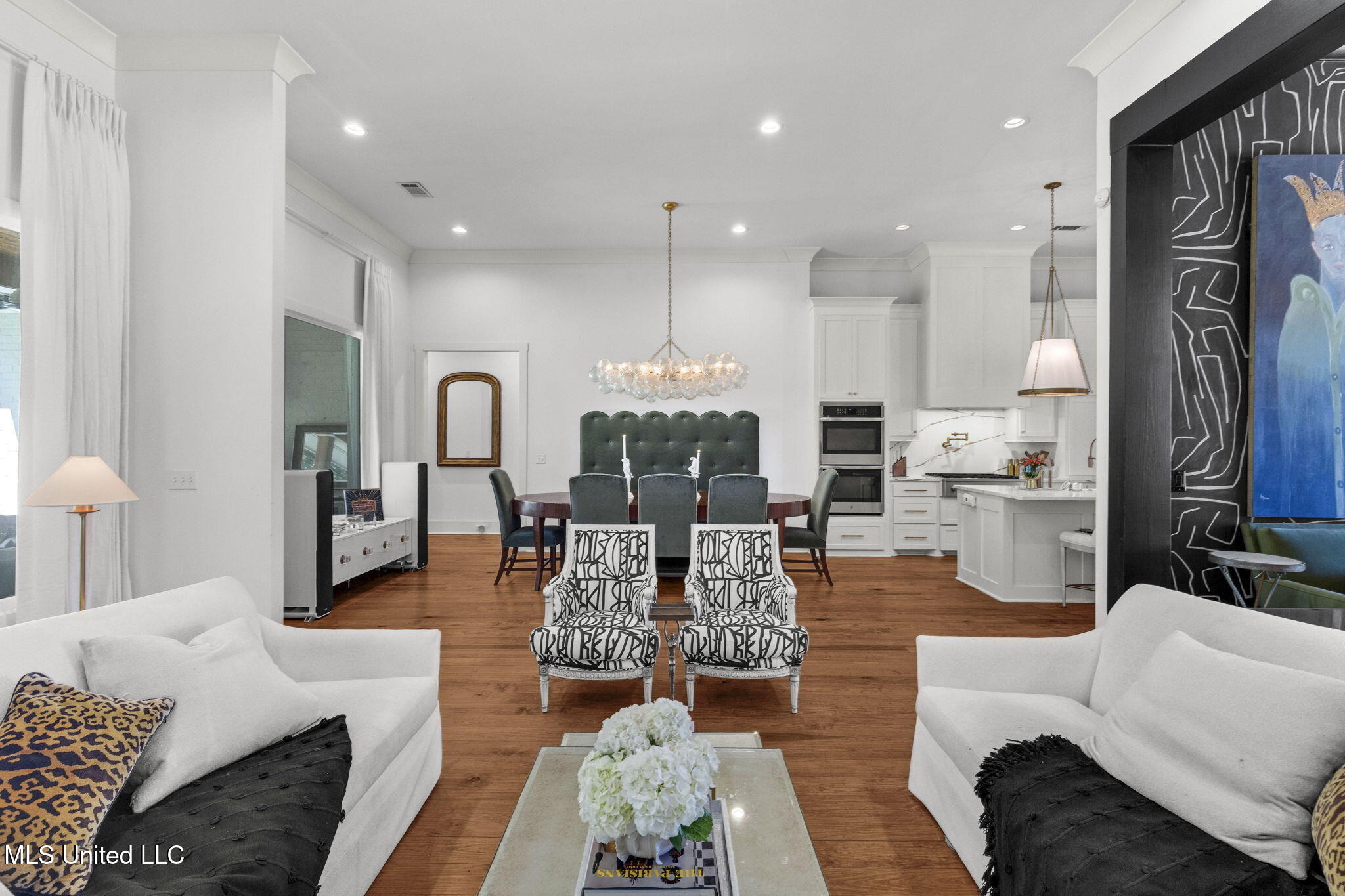 323 Penrose Place Property Photo 16