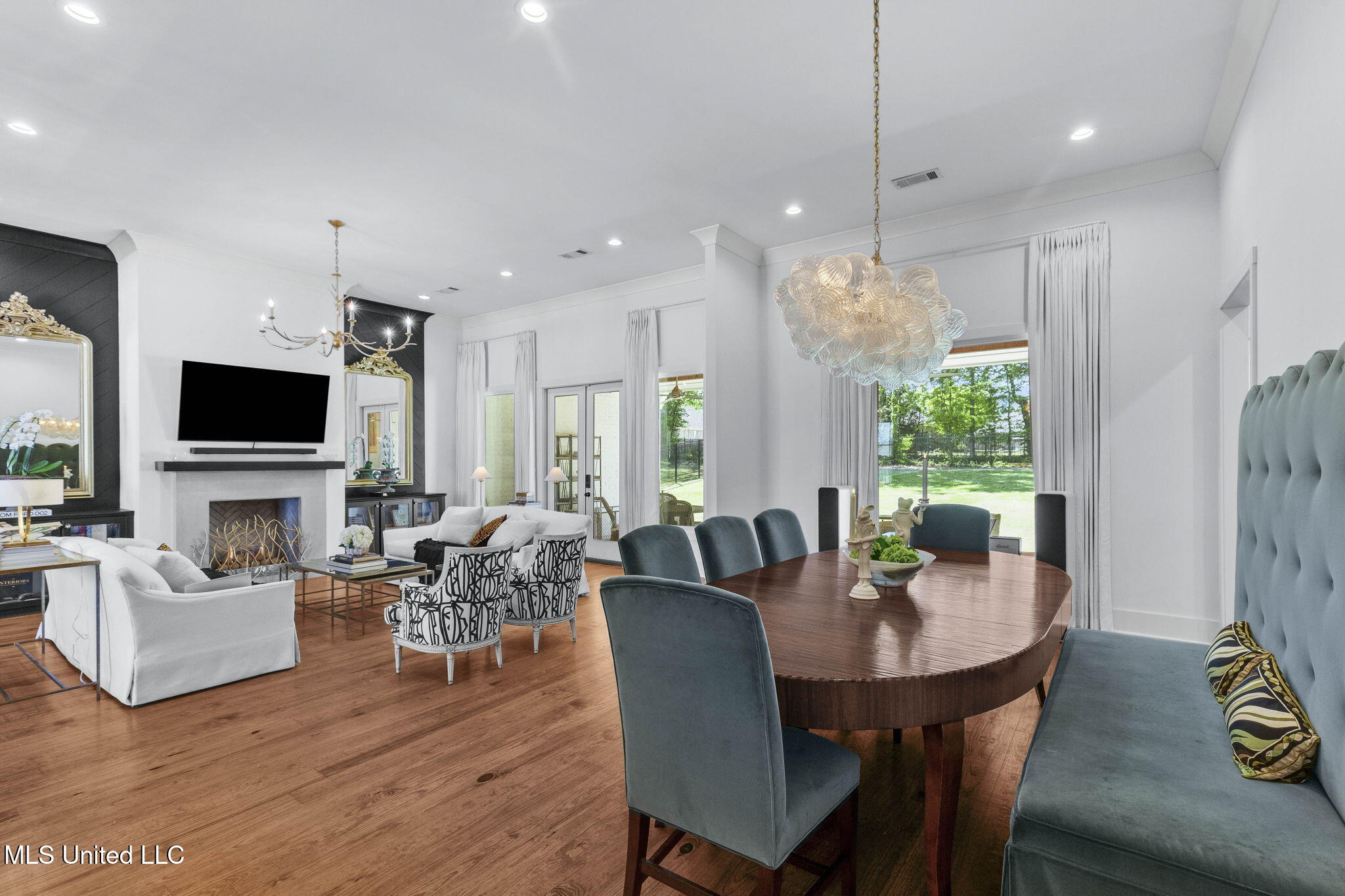 323 Penrose Place Property Photo 19