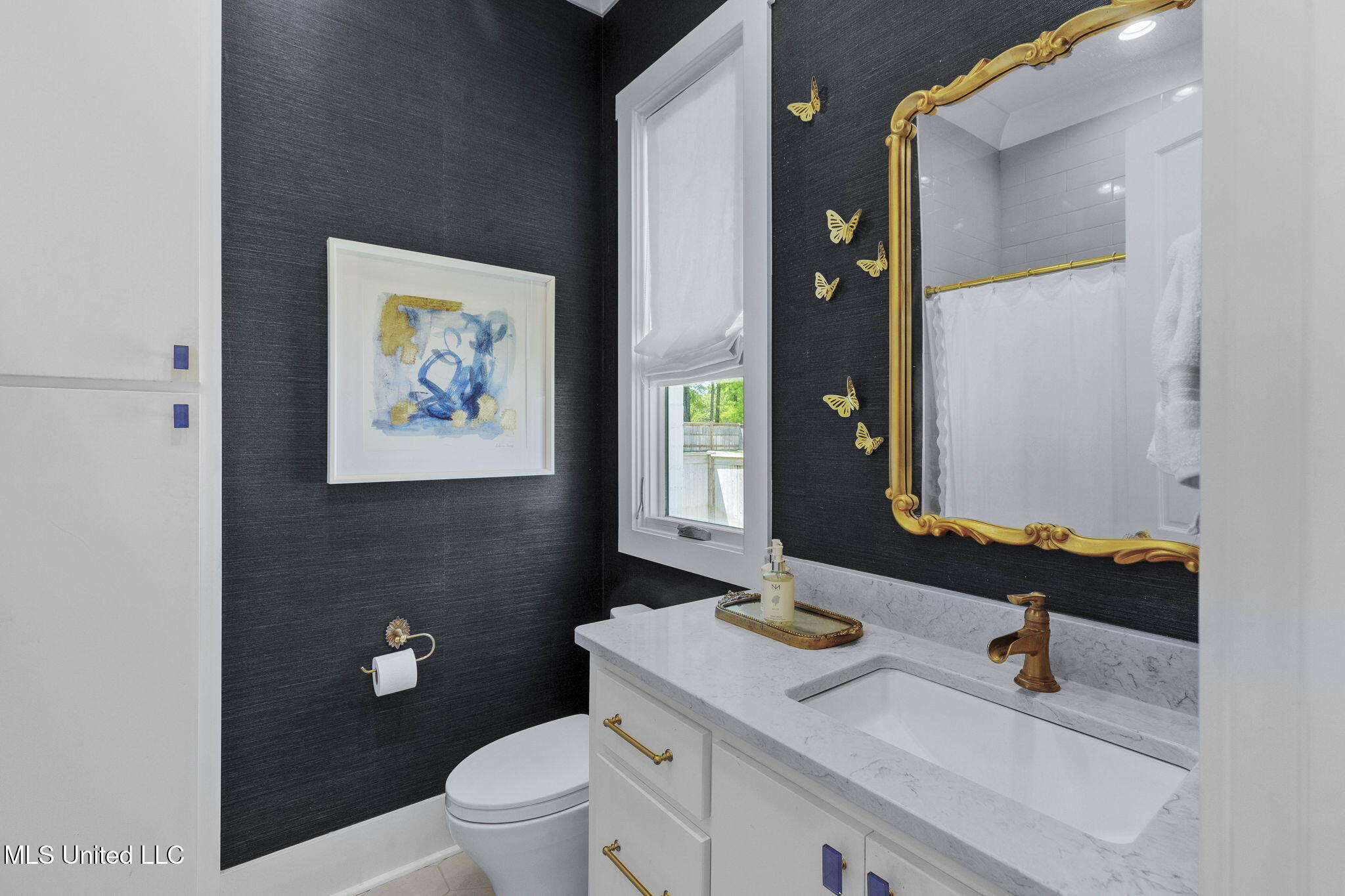 323 Penrose Place Property Photo 31