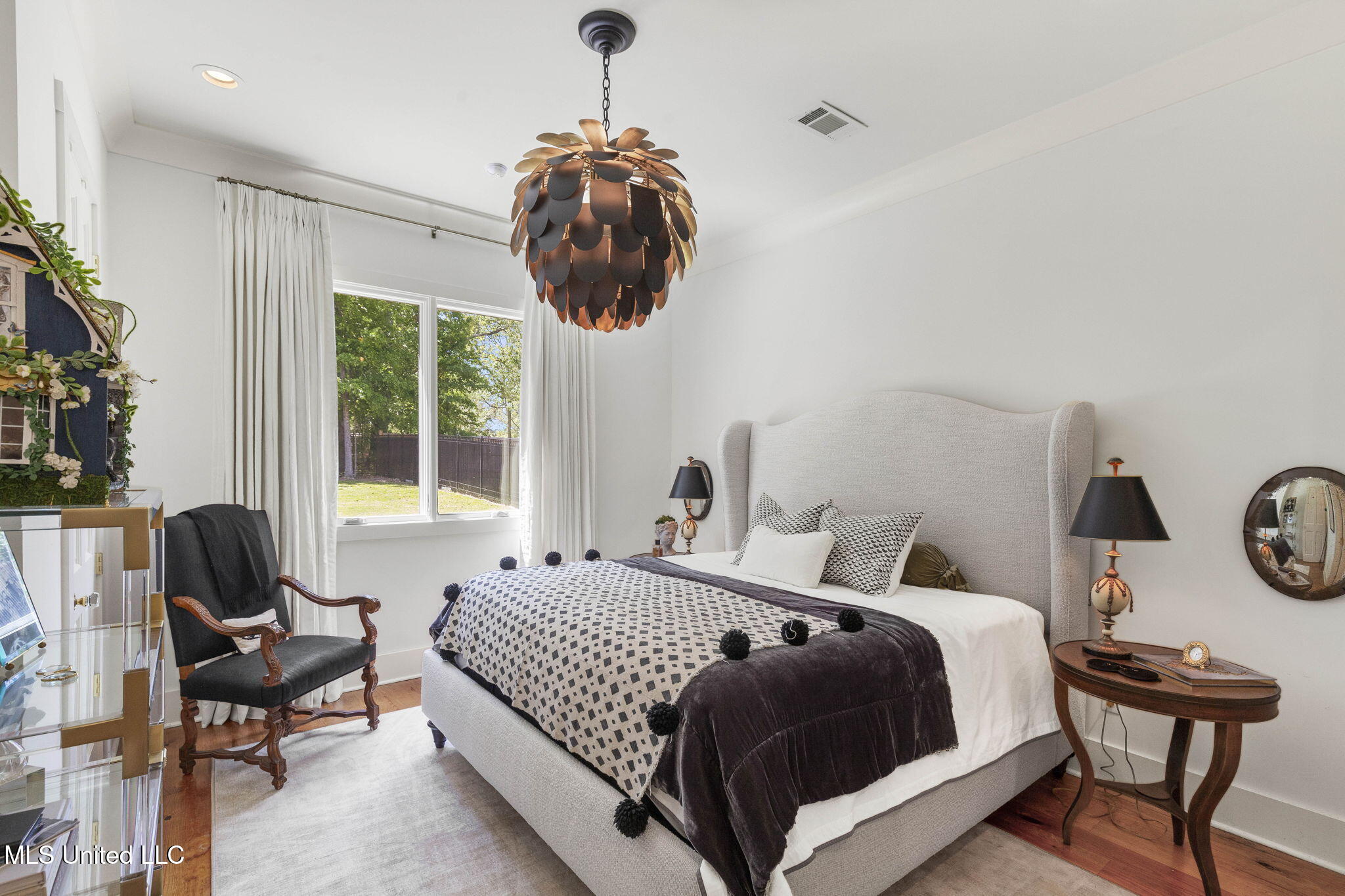 323 Penrose Place Property Photo 35