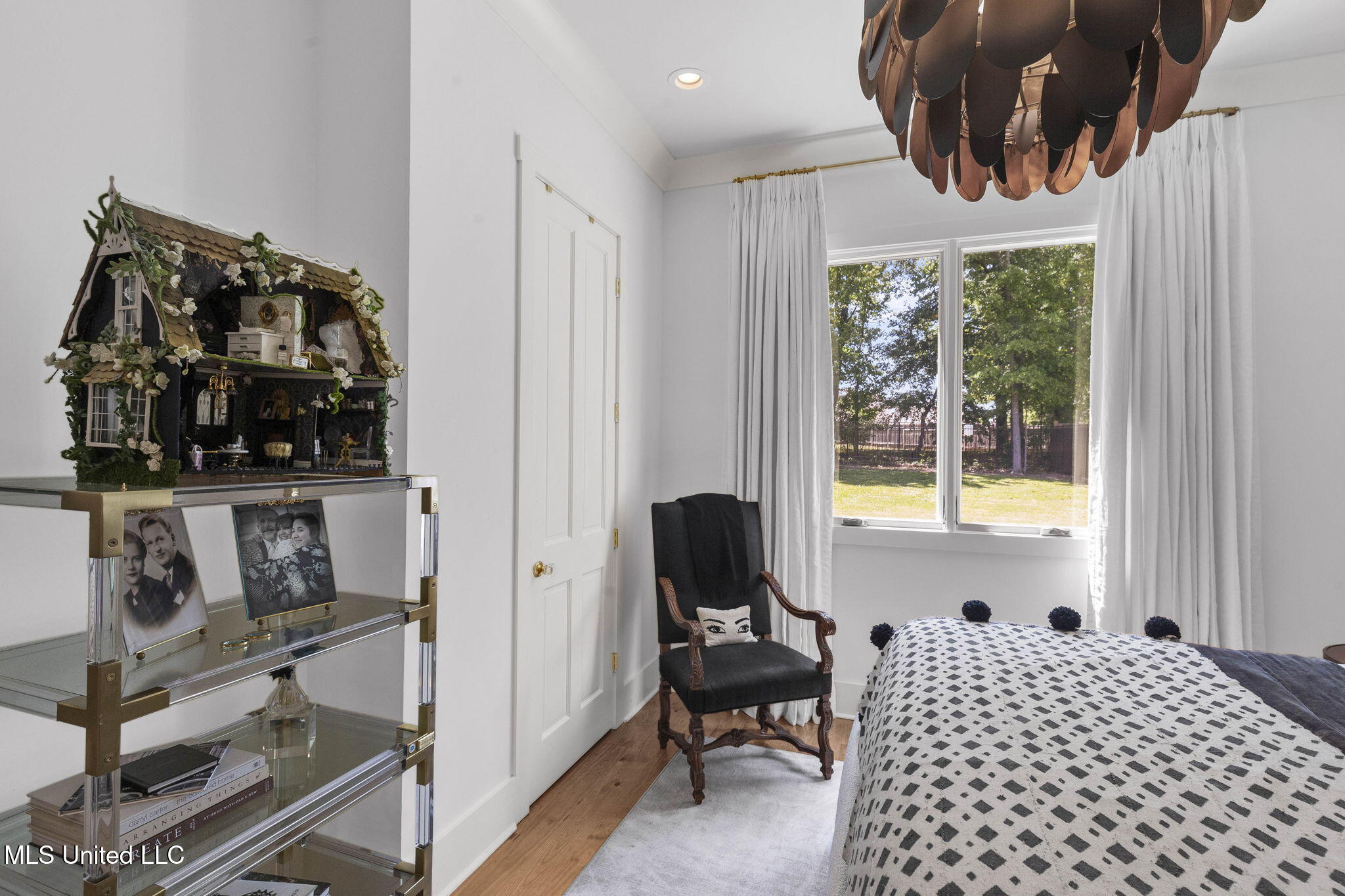 323 Penrose Place Property Photo 36