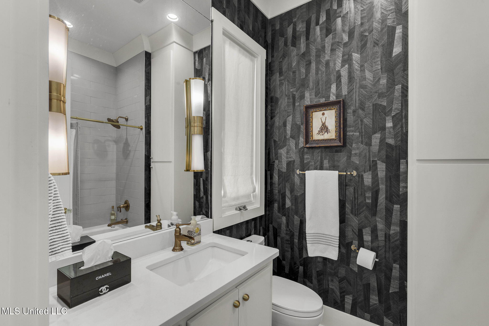 323 Penrose Place Property Photo 37