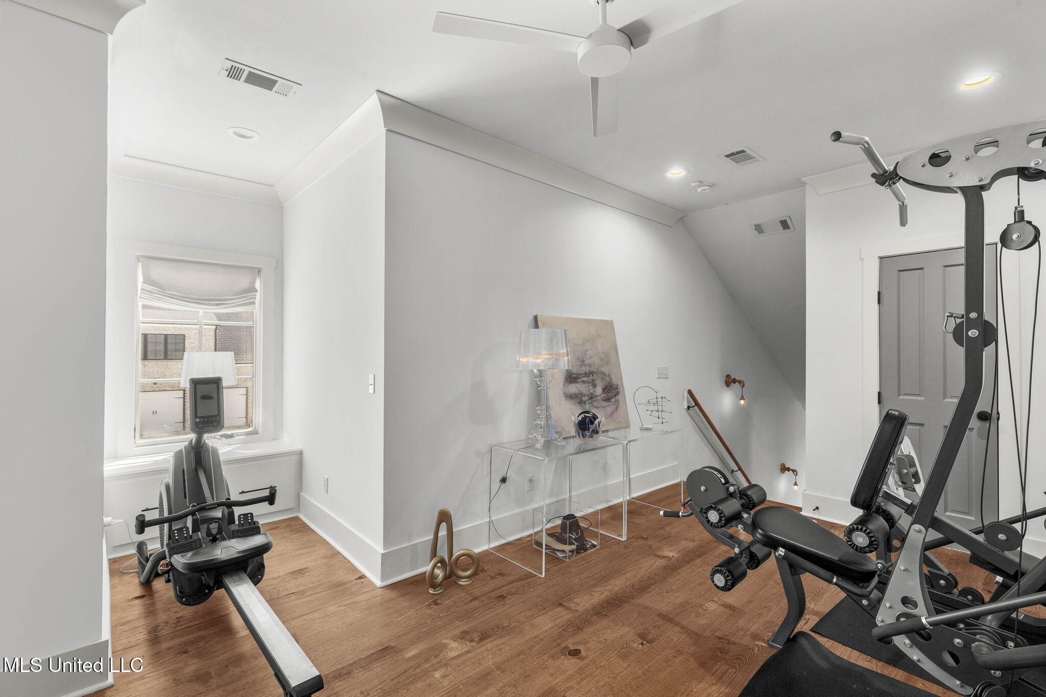 323 Penrose Place Property Photo 49