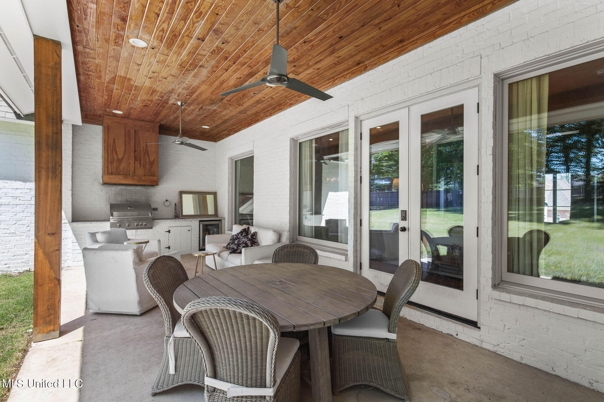 323 Penrose Place Property Photo 51