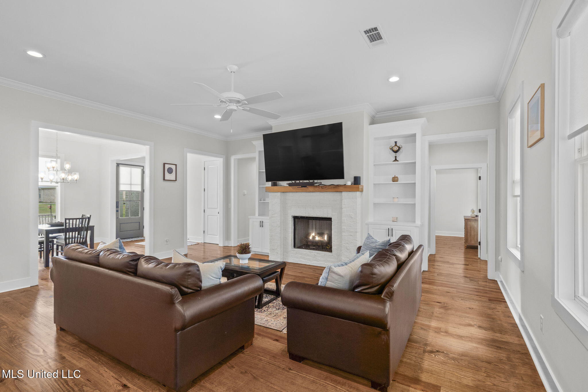 433 Crossvine Place Property Photo 6