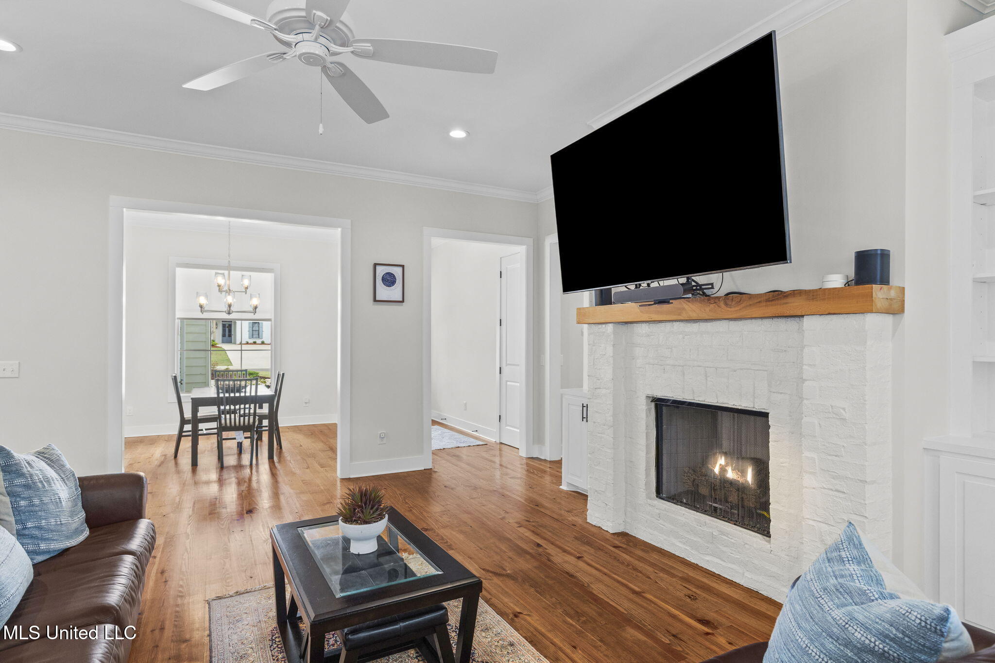 433 Crossvine Place Property Photo 15