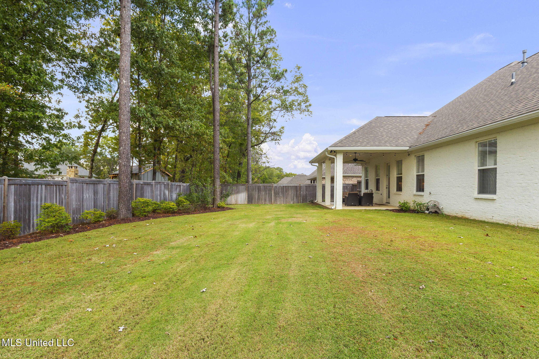 433 Crossvine Place Property Photo 41