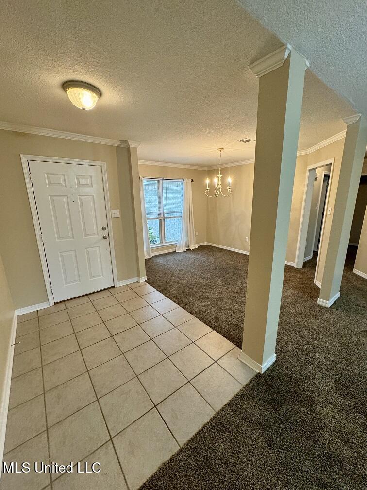 8133 Rue Hollifield Property Photo 2