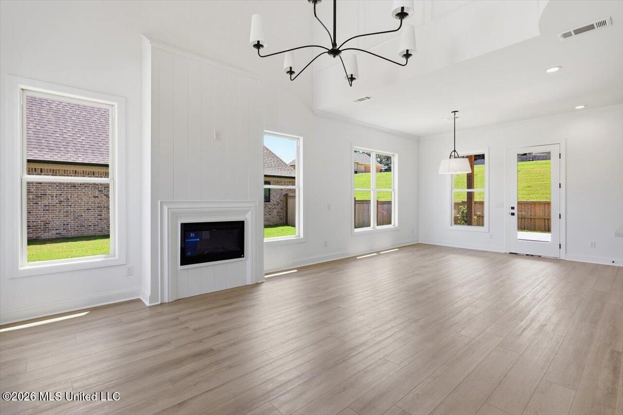 185 Bronson Bend Property Photo 4