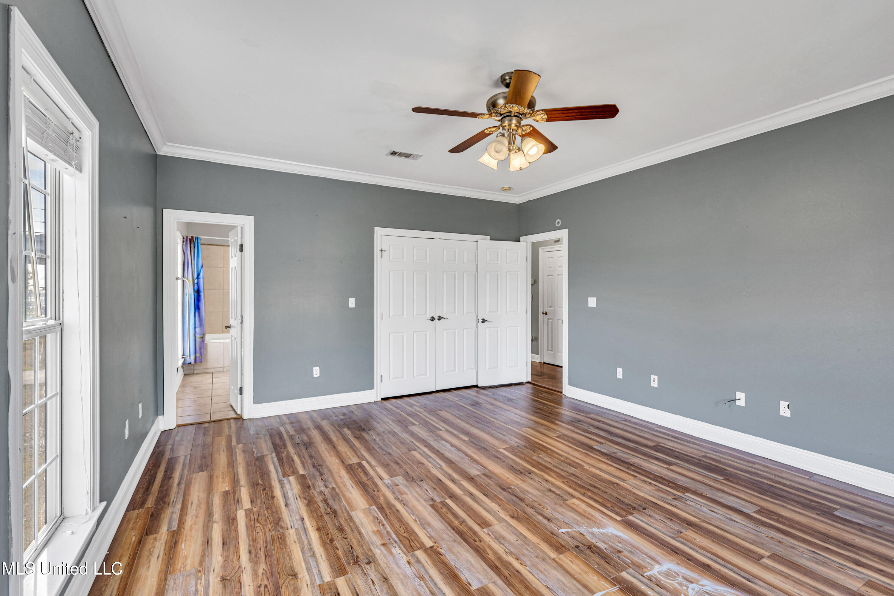 104 Sandy Hook Drive Property Photo 11