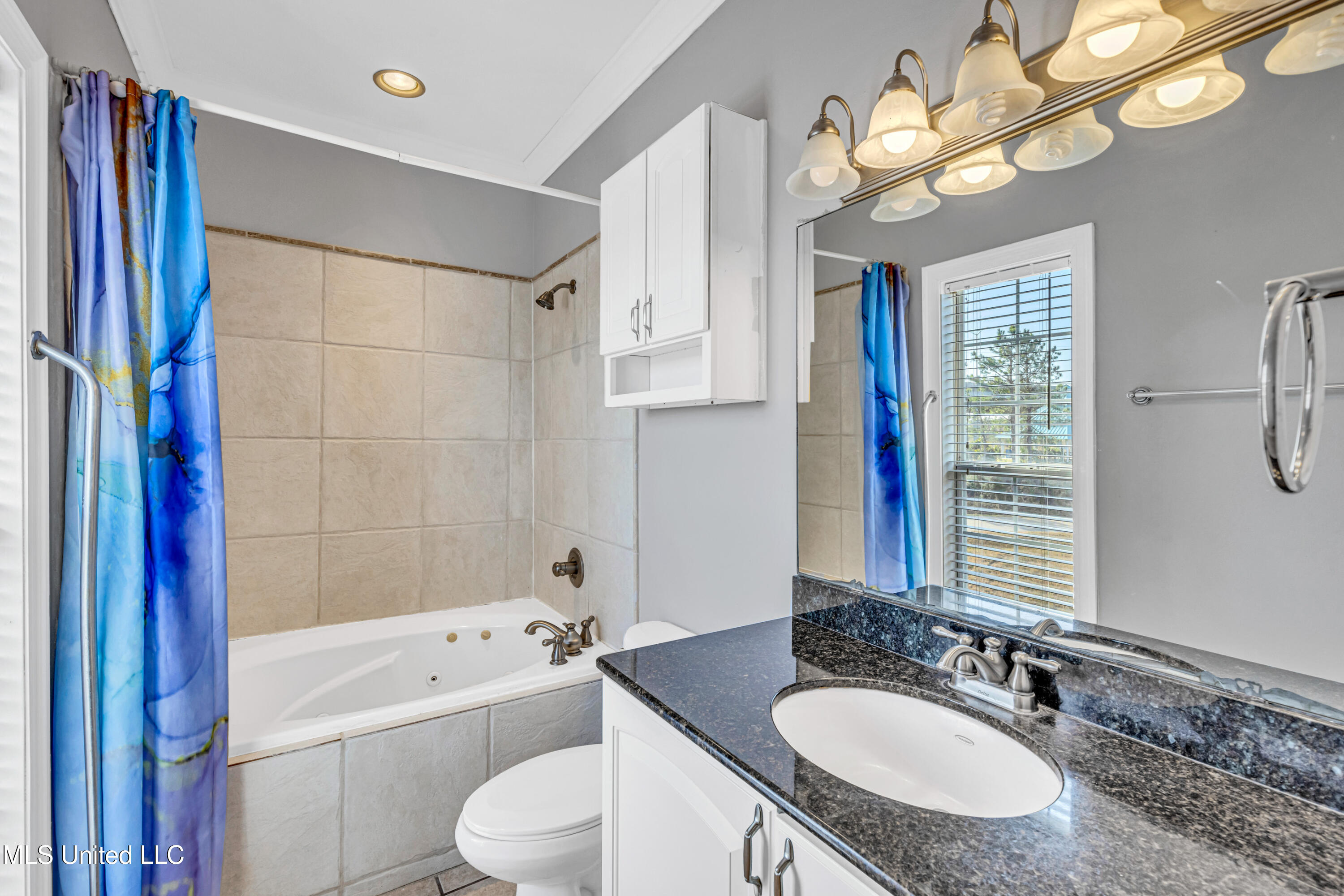 104 Sandy Hook Drive Property Photo 13