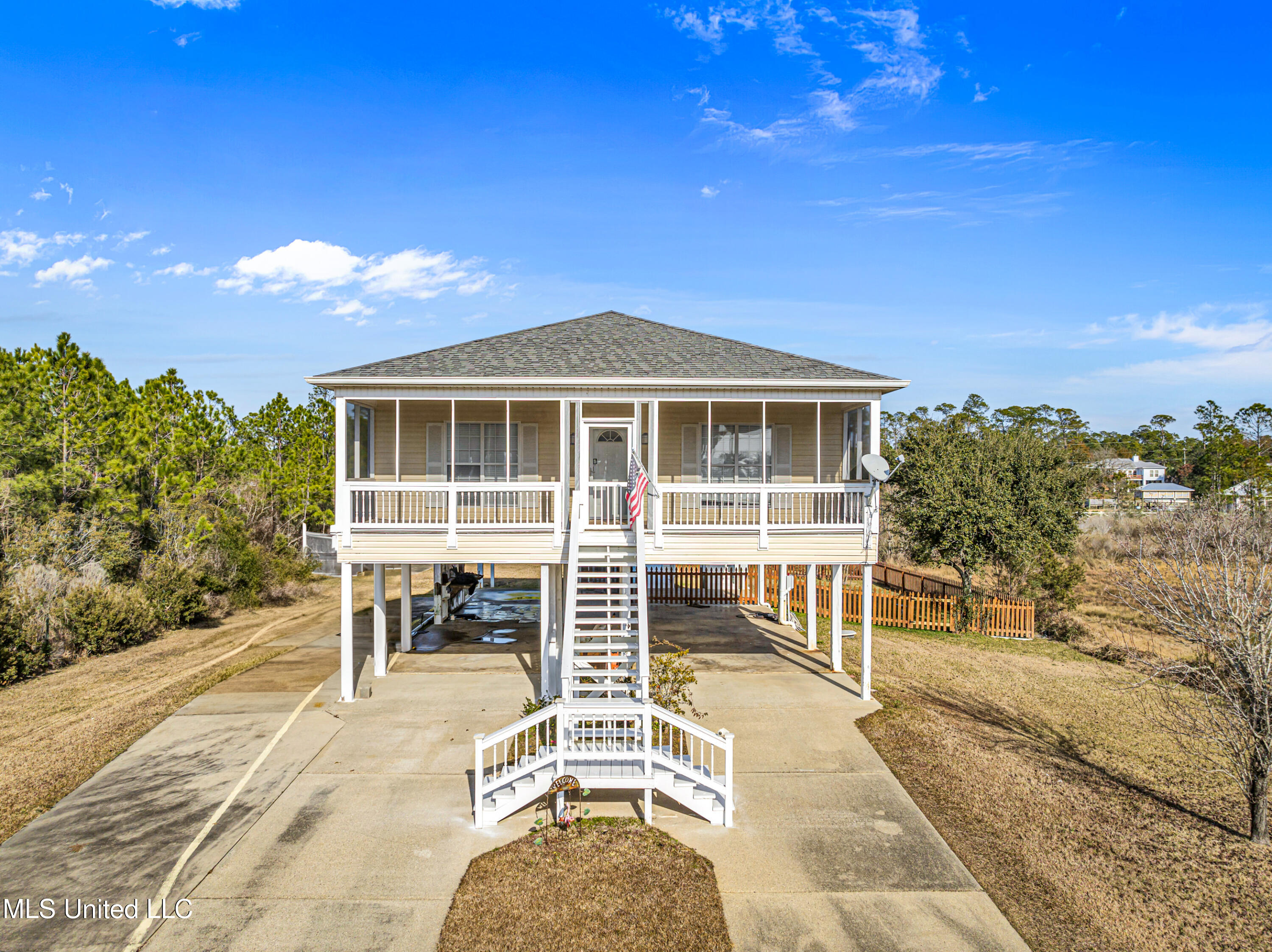 104 Sandy Hook Drive Property Photo 24