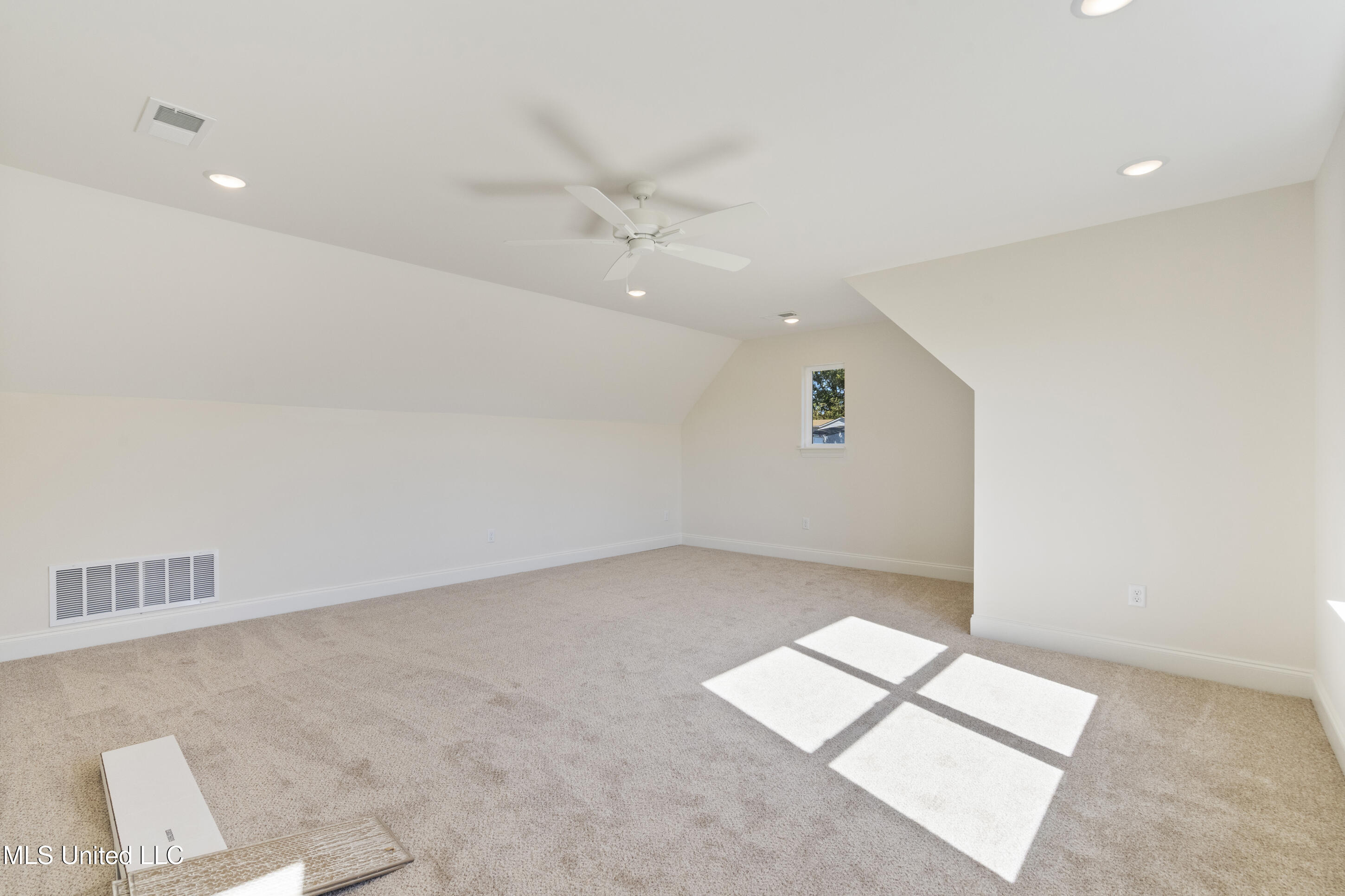 2297 S Highway 301 Property Photo 21