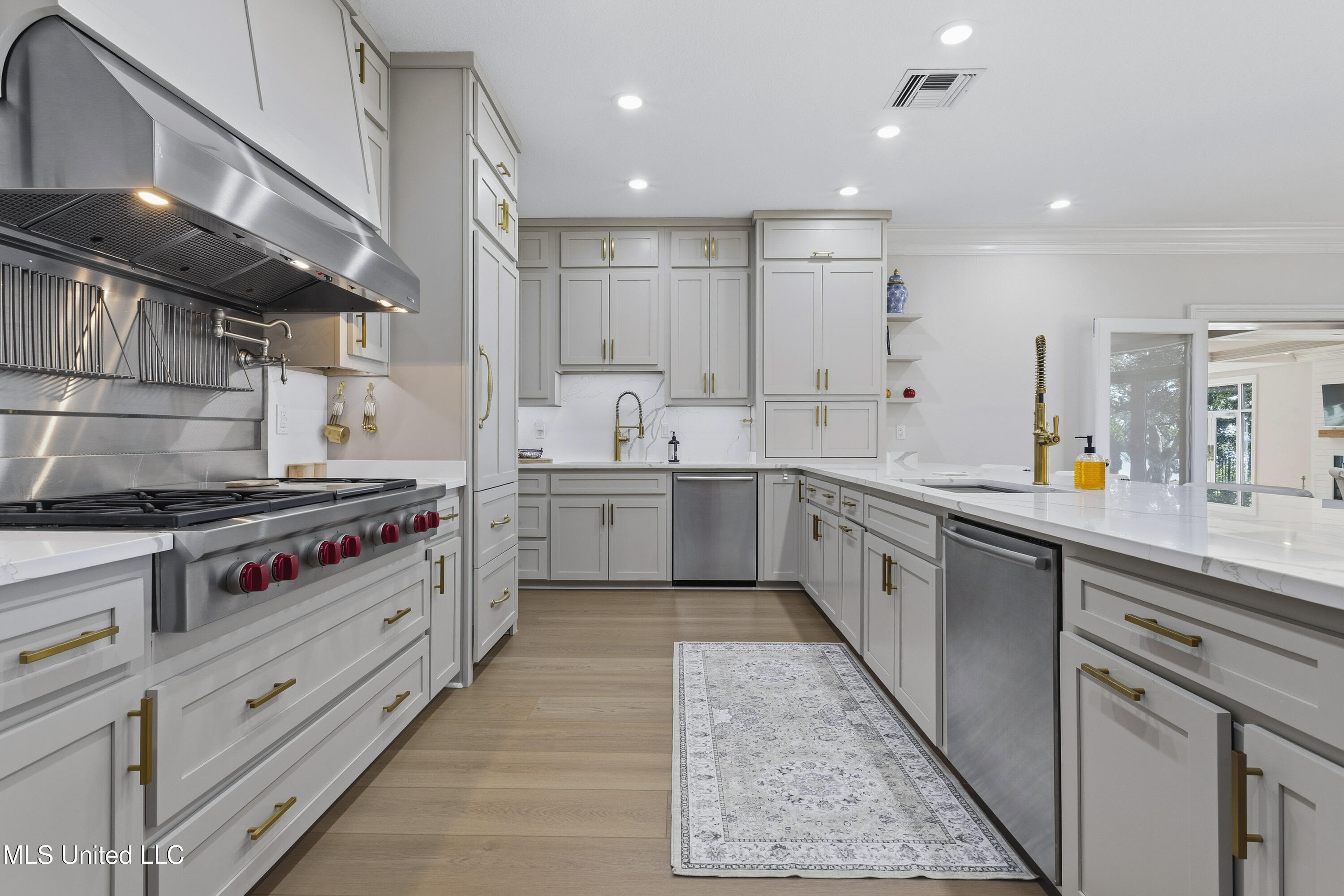 308 Italian Isle Road Property Photo 9