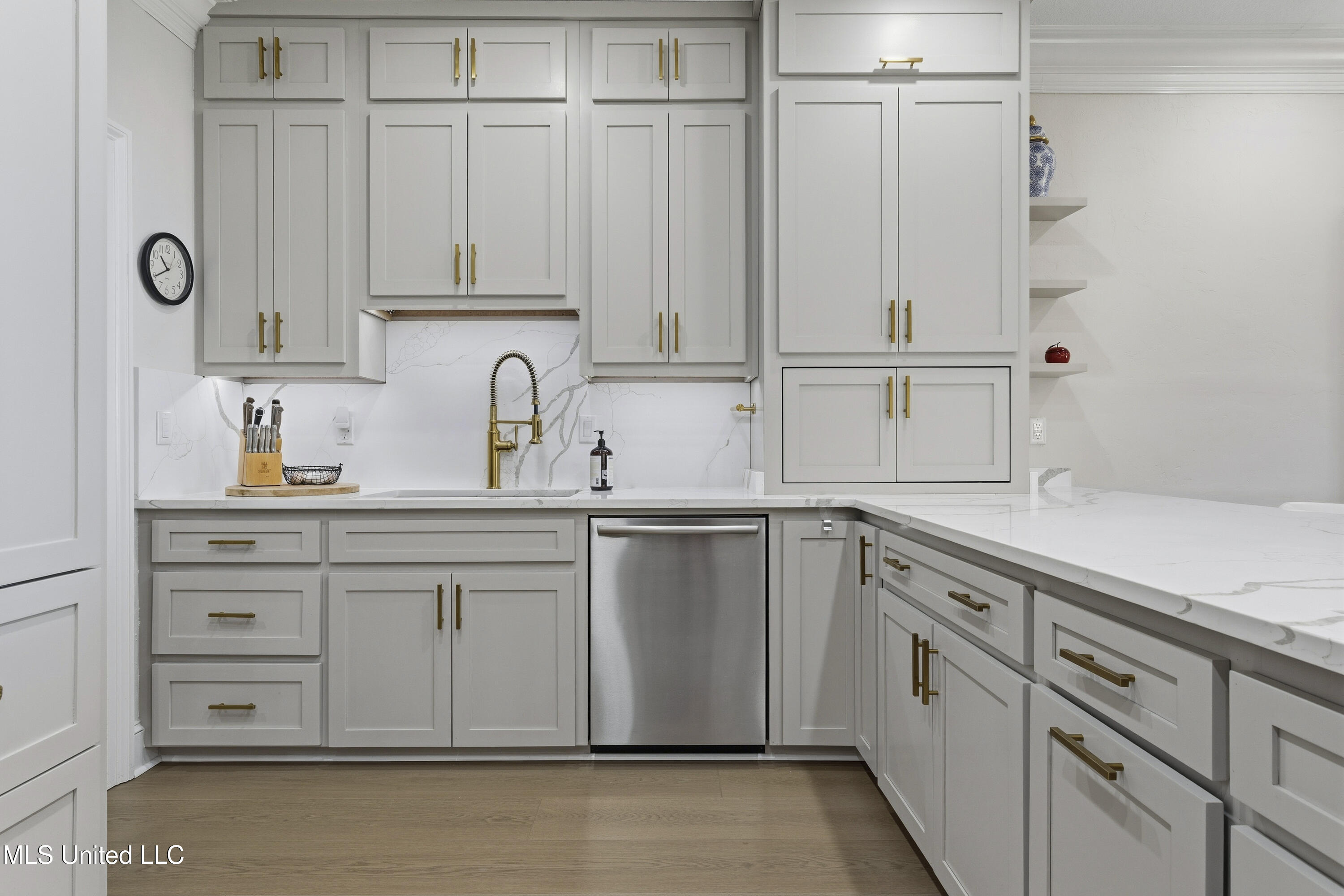 308 Italian Isle Road Property Photo 10