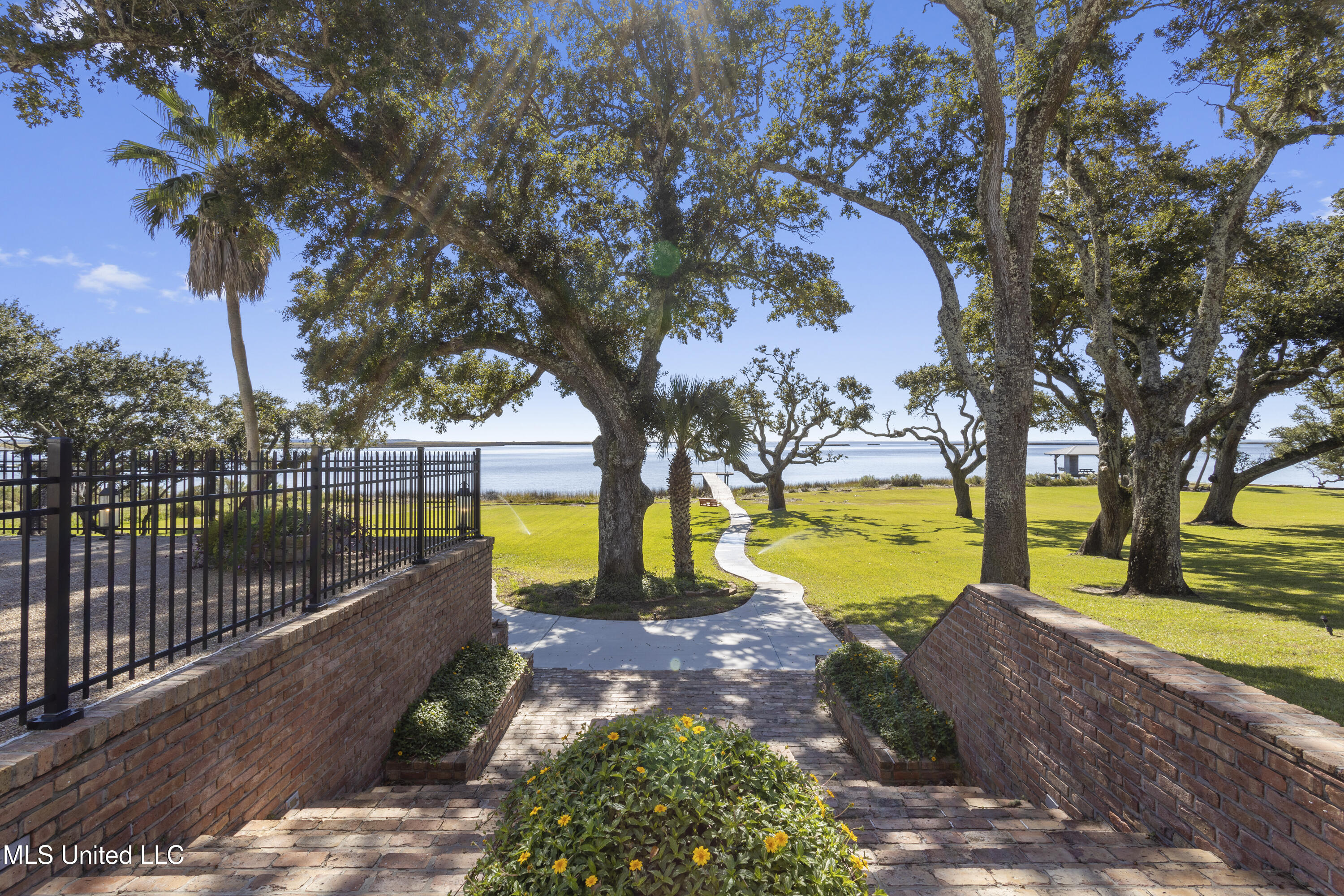 308 Italian Isle Road Property Photo 55