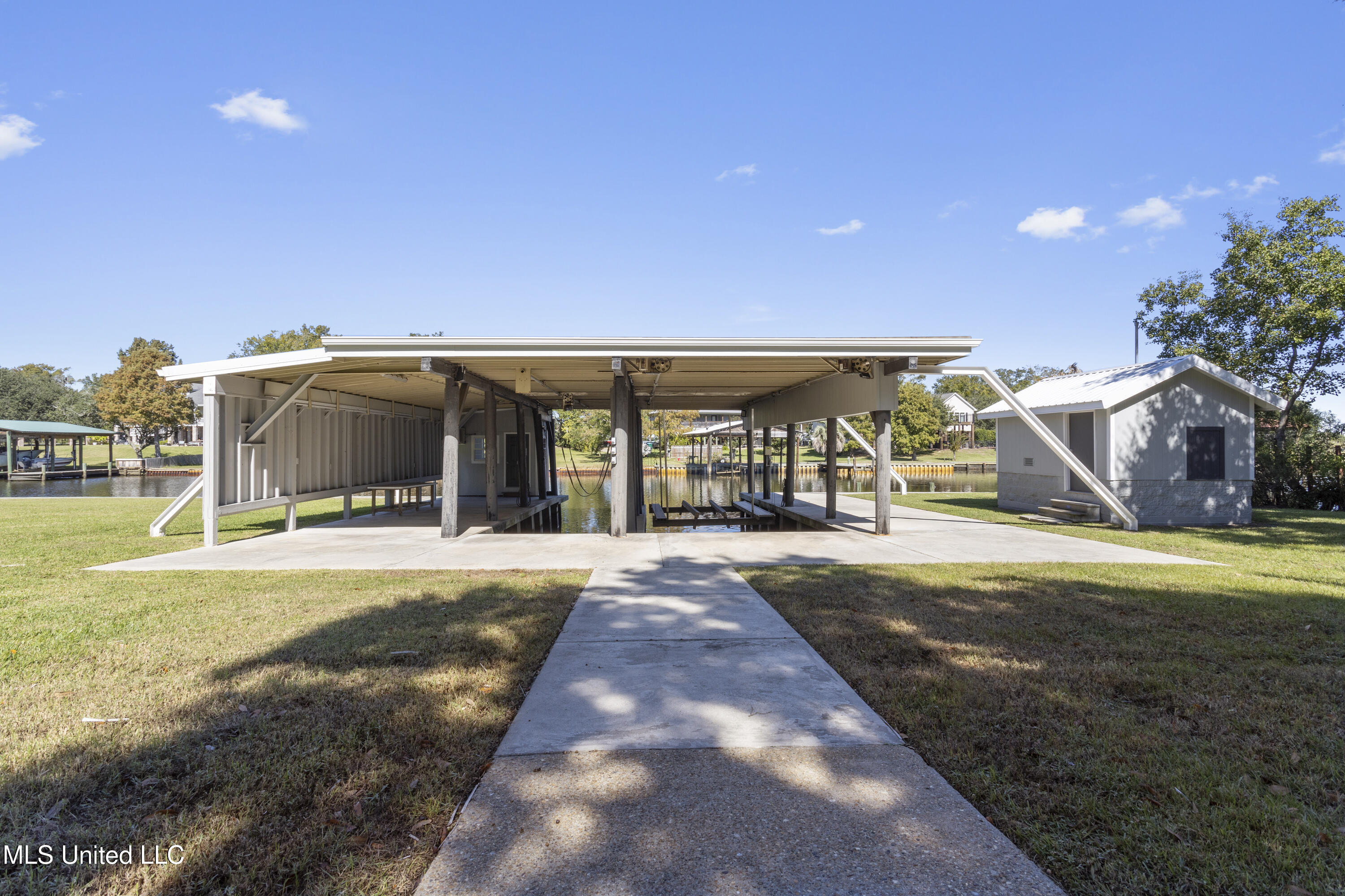 308 Italian Isle Road Property Photo 133