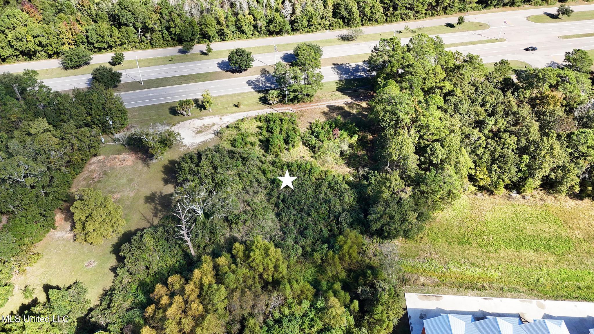 250-252 Hwy 90 Property Photo 4