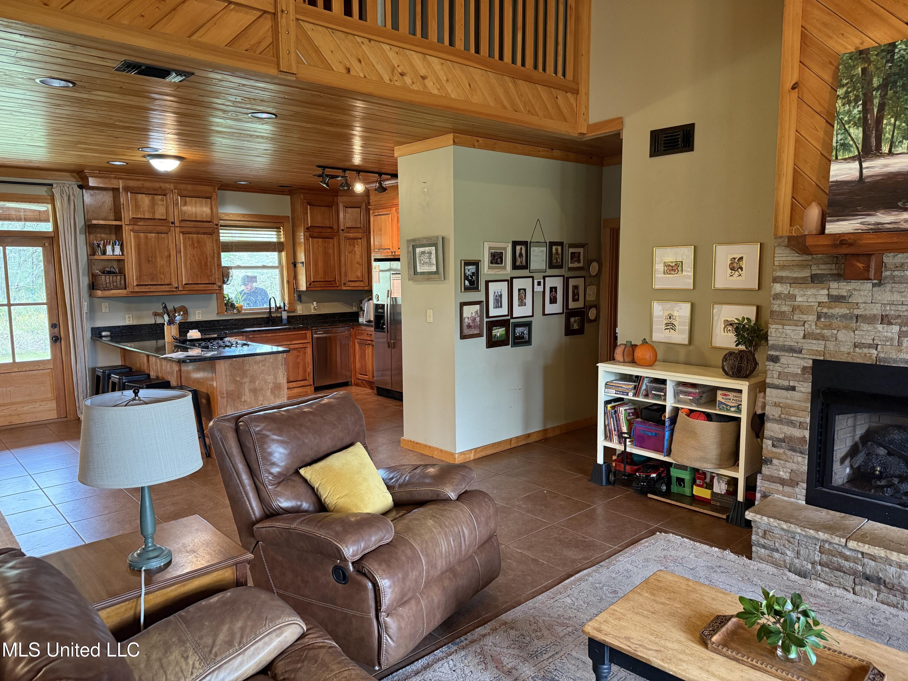 130 Beech Rd Road Property Photo 23