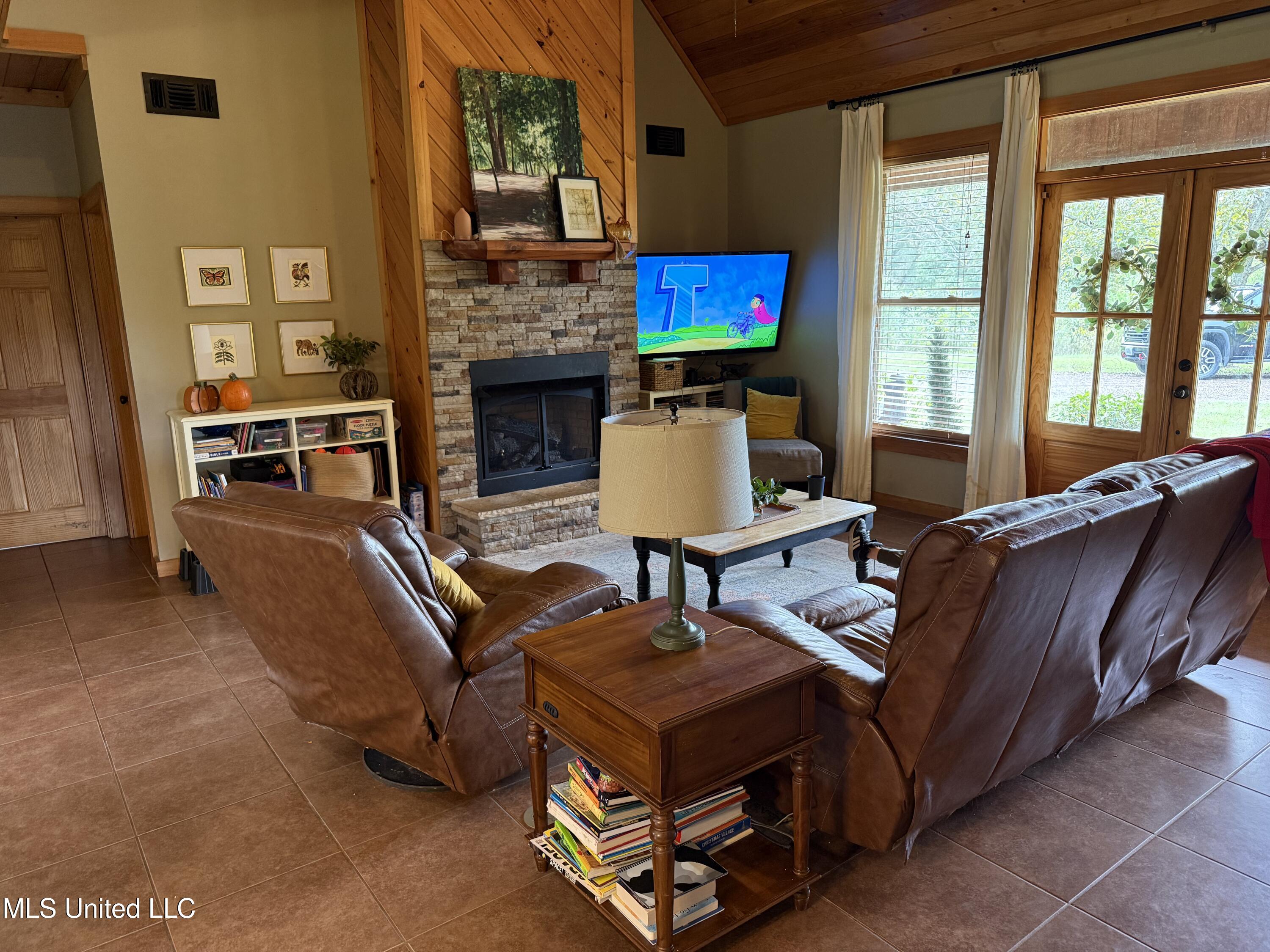 130 Beech Rd Road Property Photo 25