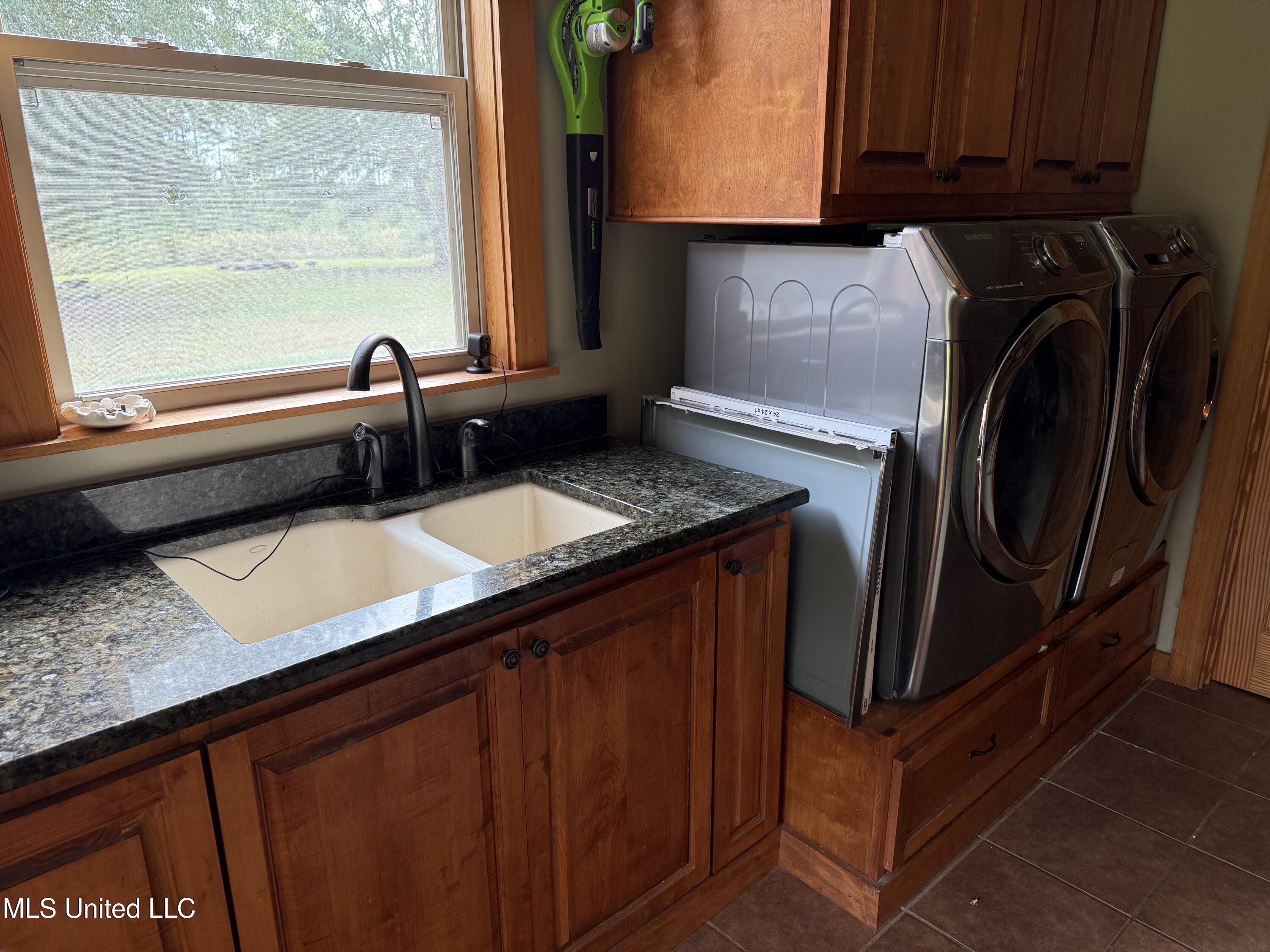 130 Beech Rd Road Property Photo 39