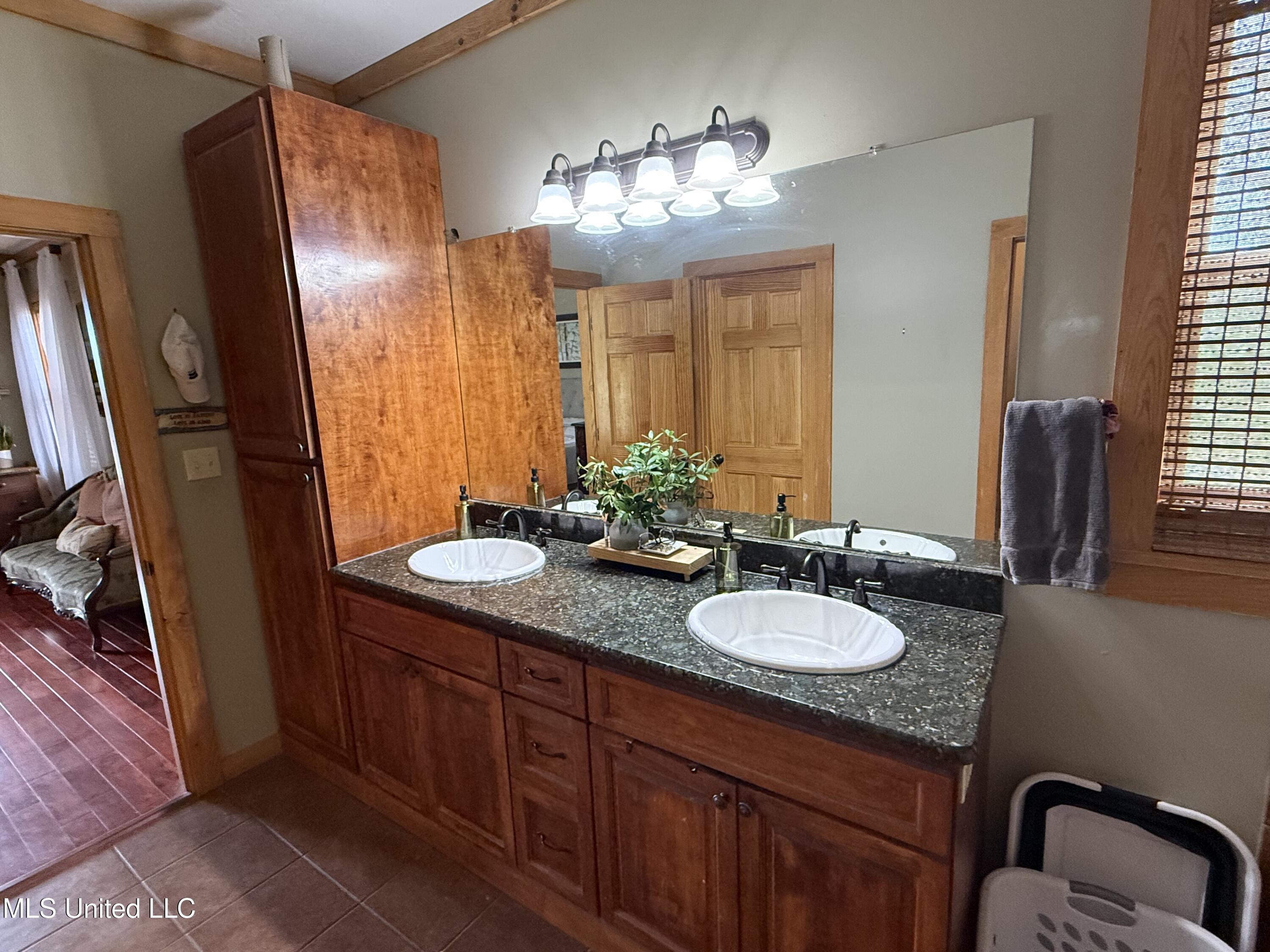 130 Beech Rd Road Property Photo 41