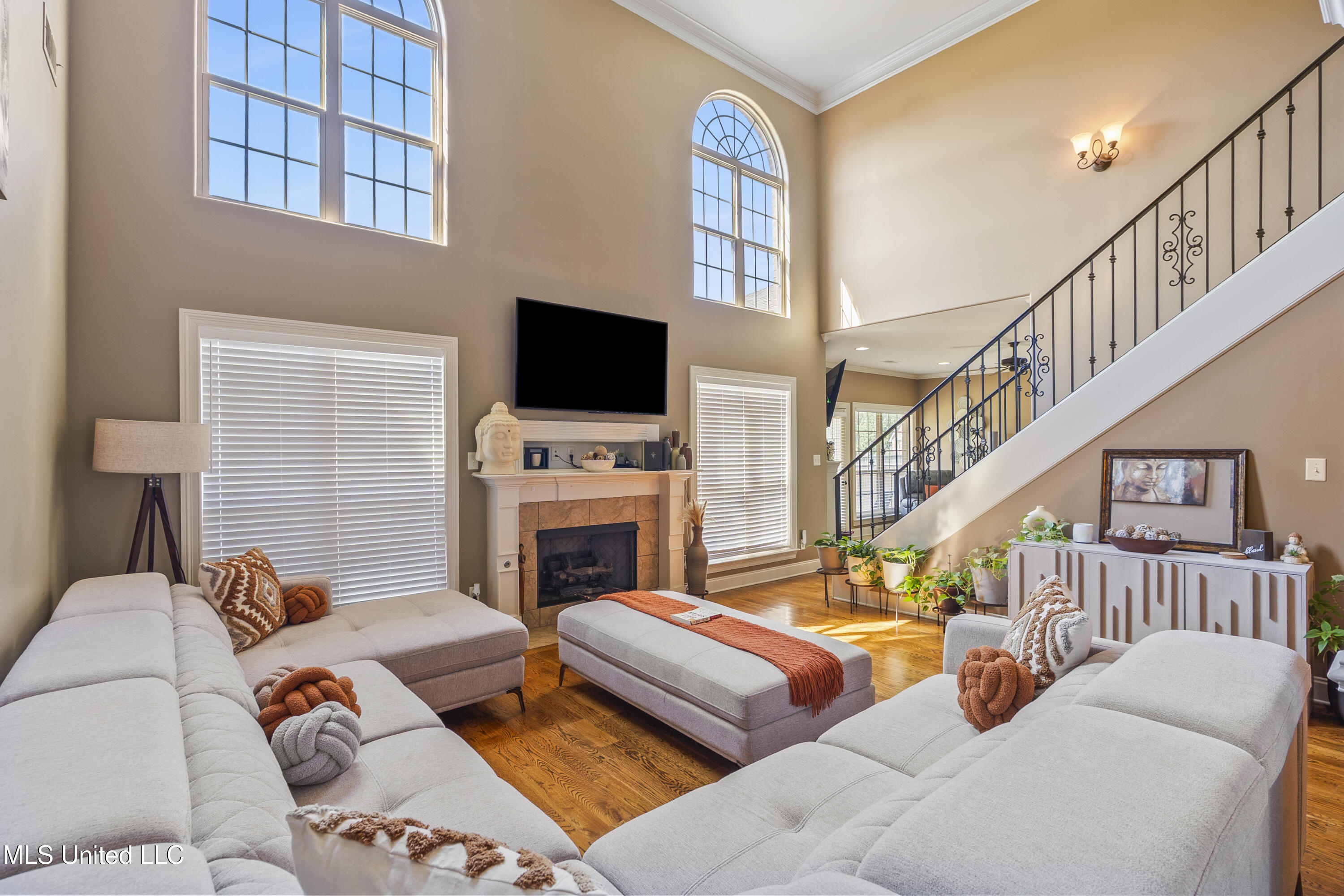 617 N Doe Creek Trail Property Photo 3