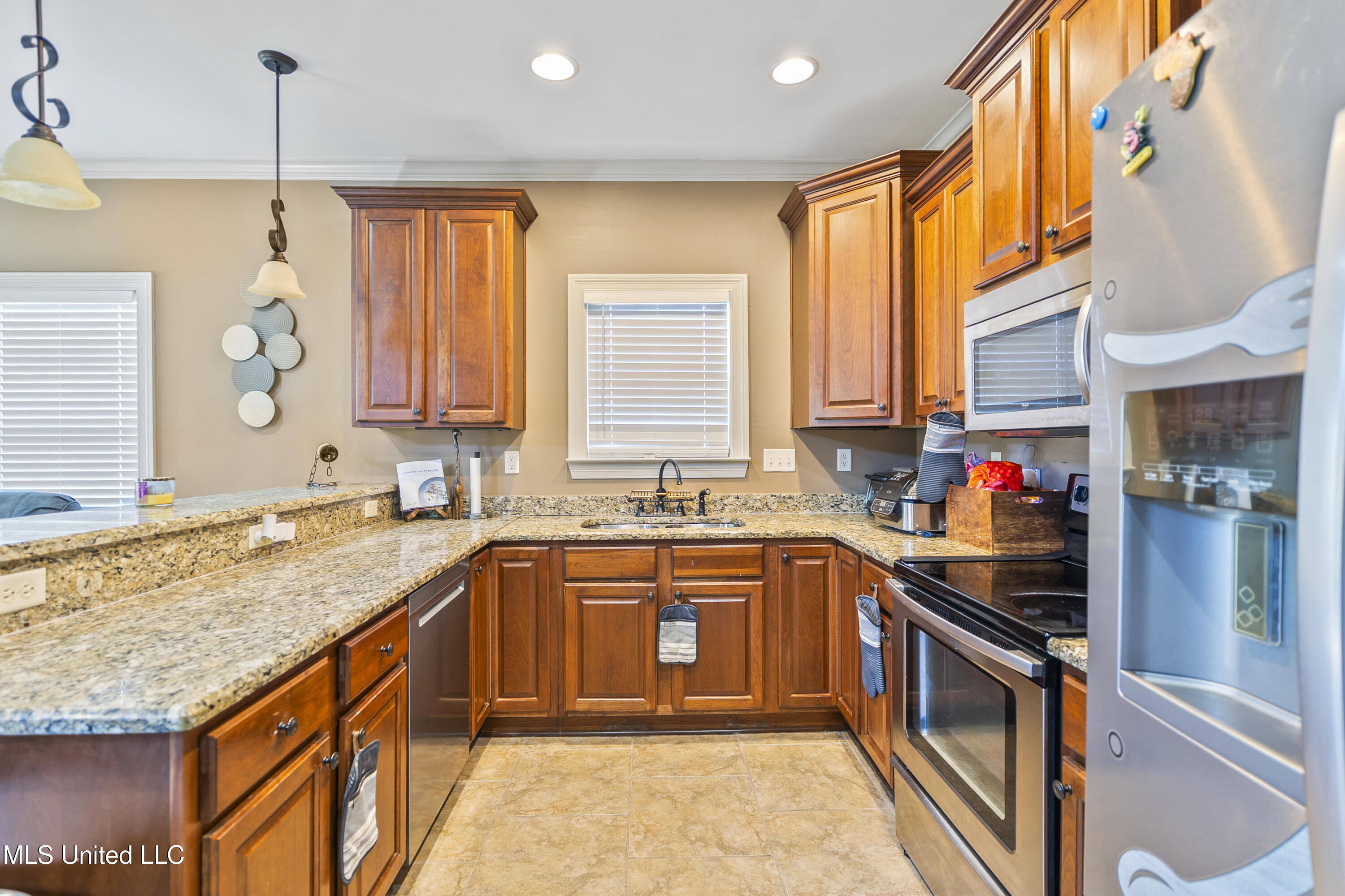 617 N Doe Creek Trail Property Photo 6