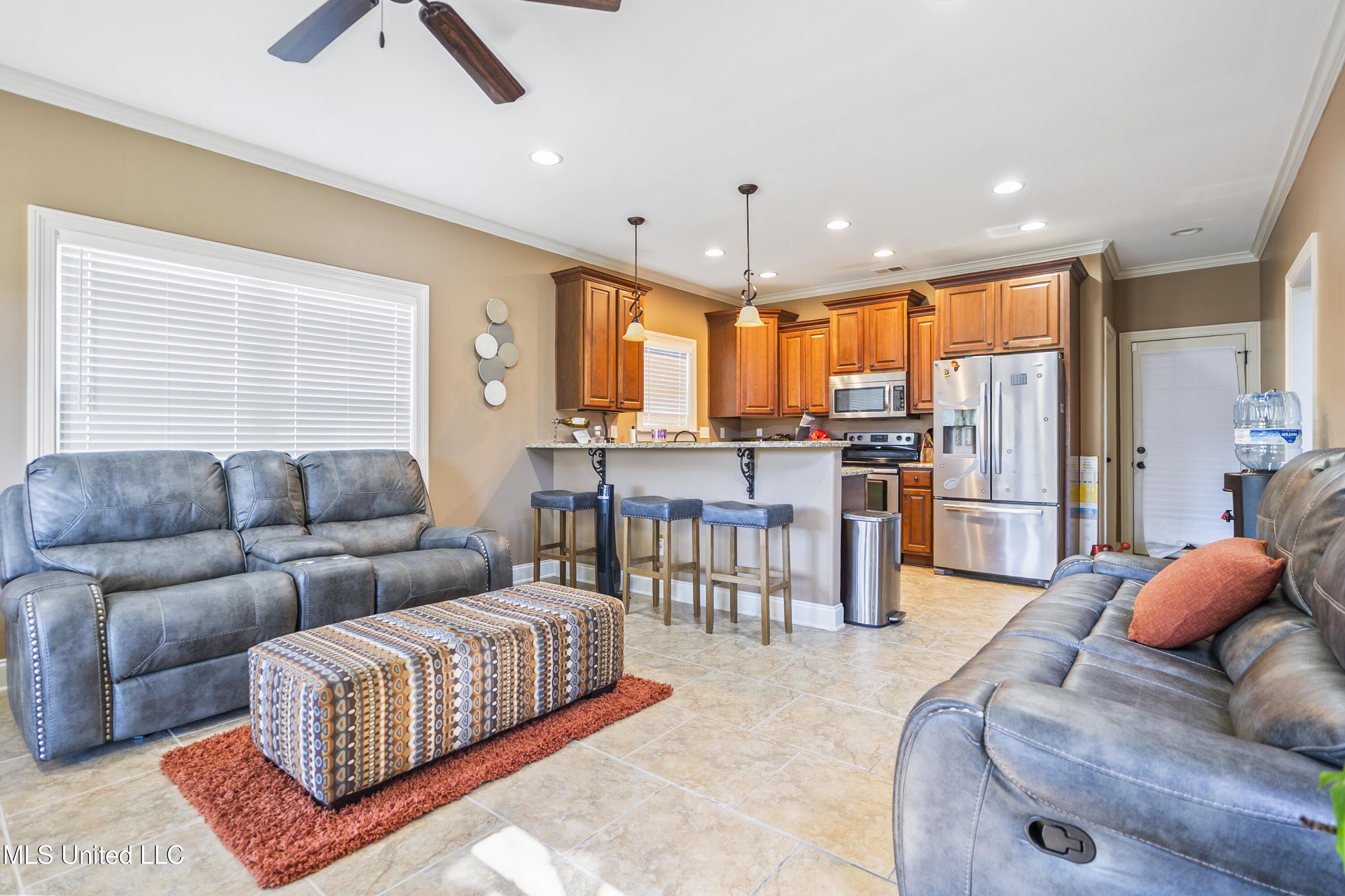 617 N Doe Creek Trail Property Photo 7