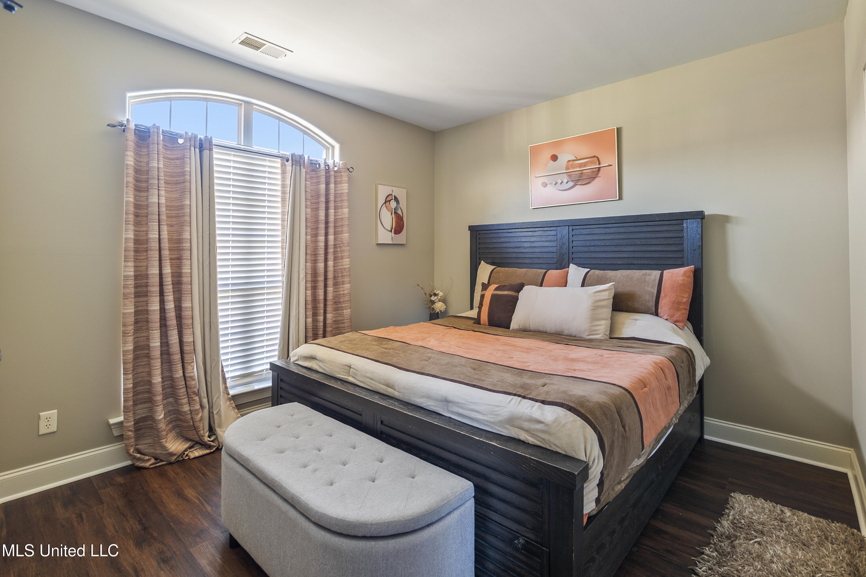 617 N Doe Creek Trail Property Photo 13