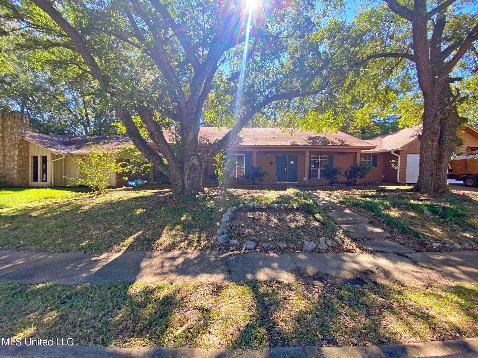 1608 Melrose Place Property Photo 22